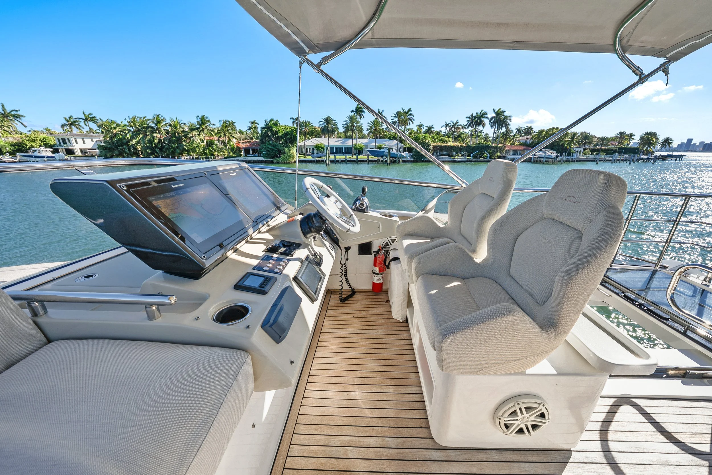 IYG, Azimut S7, Interiors, Print File-56.jpg