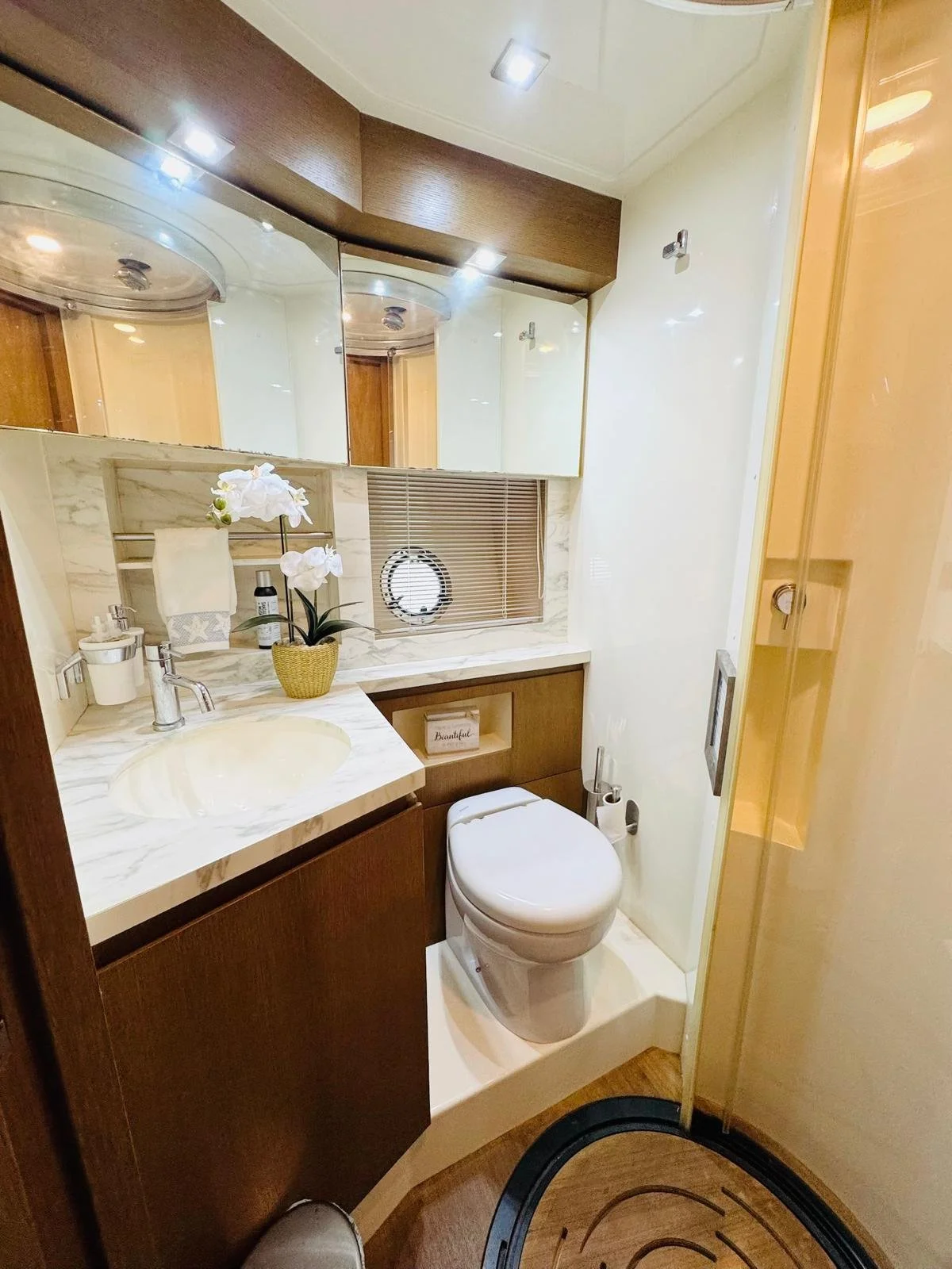 WhatsApp Image 2026-01-06 at 10.37.14 PM (4).jpeg