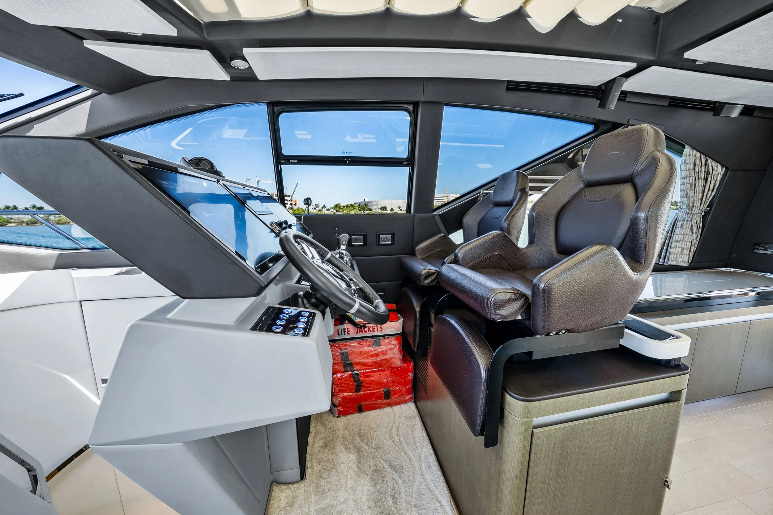 IYG, Azimut S7, Interiors, Print File-20.jpg