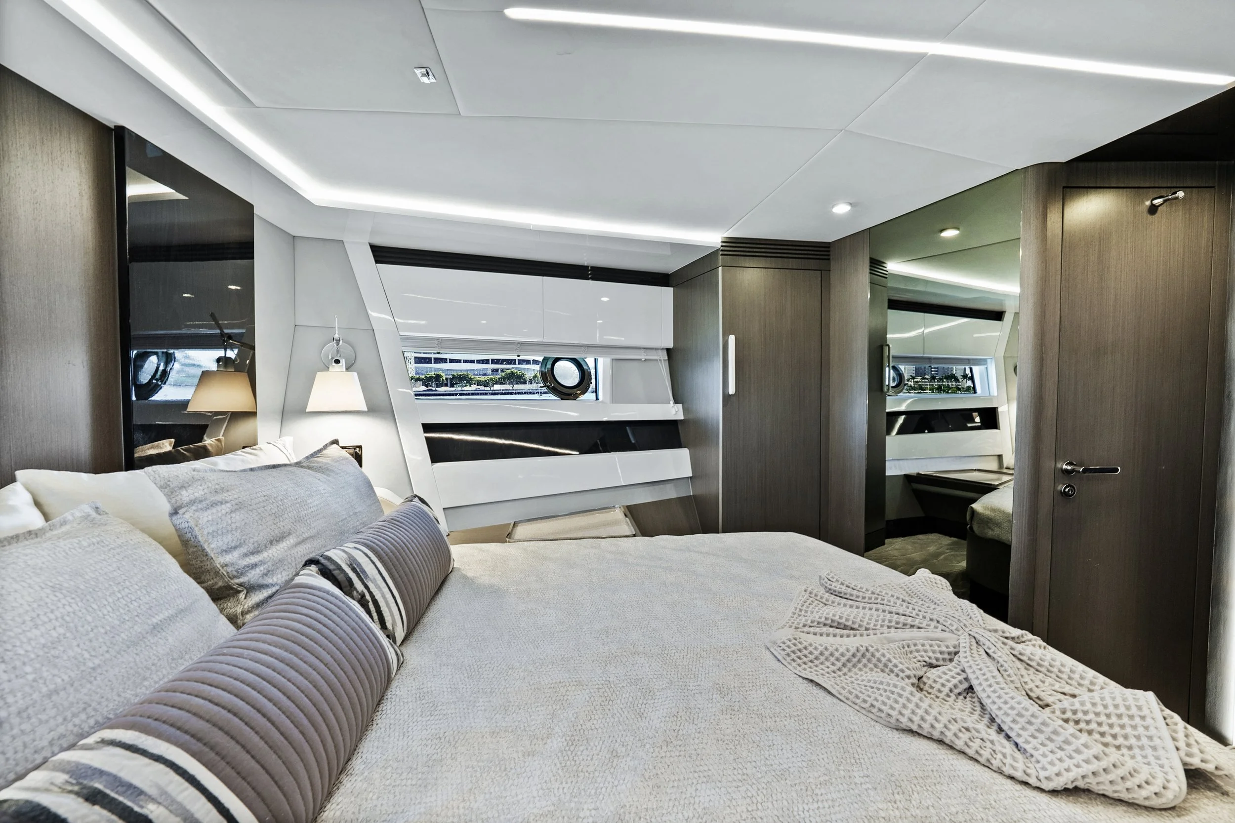 IYG, Azimut S7, Interiors, Print File-41.jpg