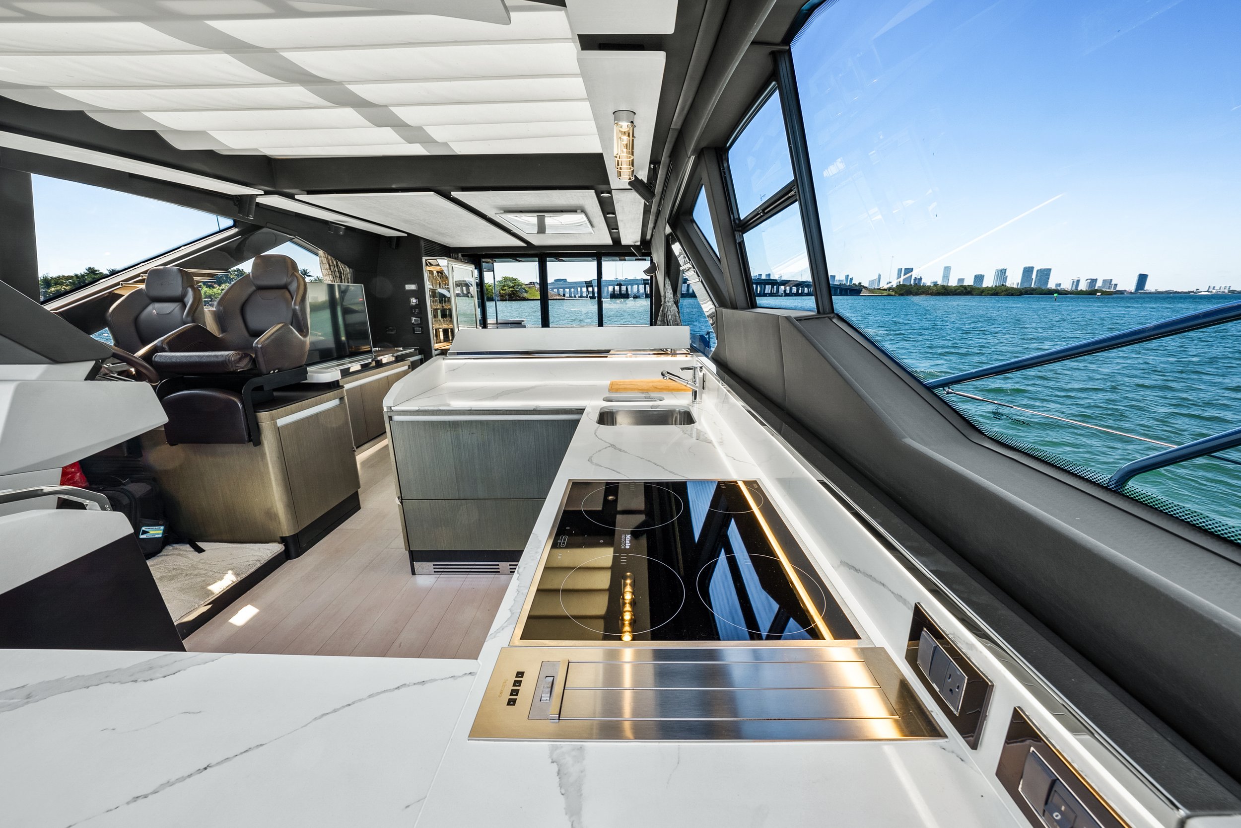 IYG, Azimut S7, Interiors, Print File-13.jpg