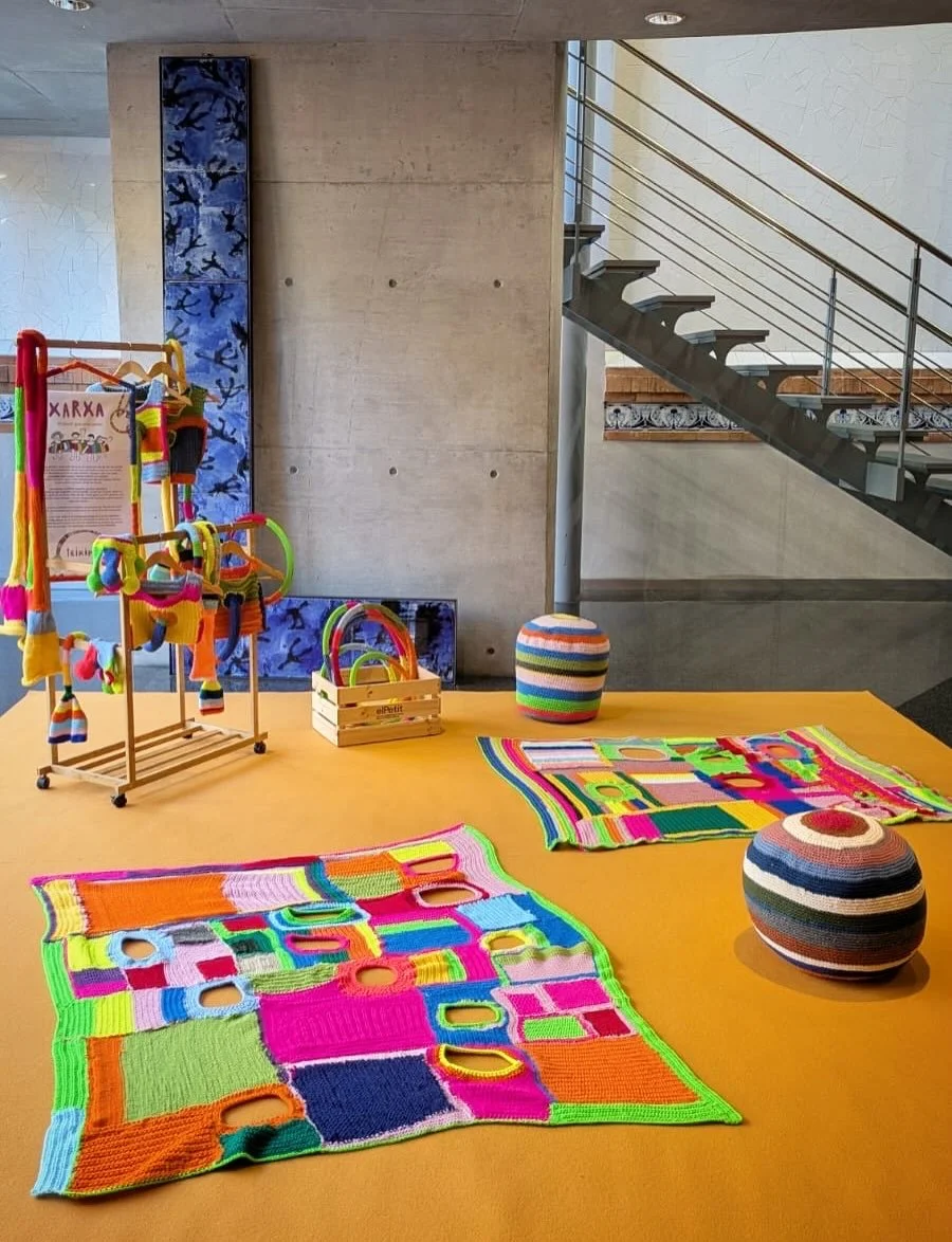 Instalación Artistica Xarxa diseñada por Eva Vazquez Abraham para el Festival el Petit 2026