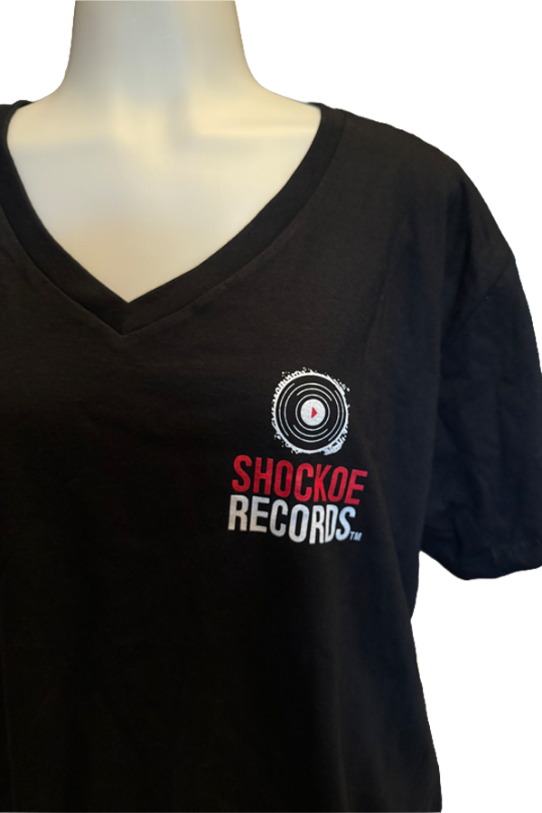 V-Neck_Logo Detail.png