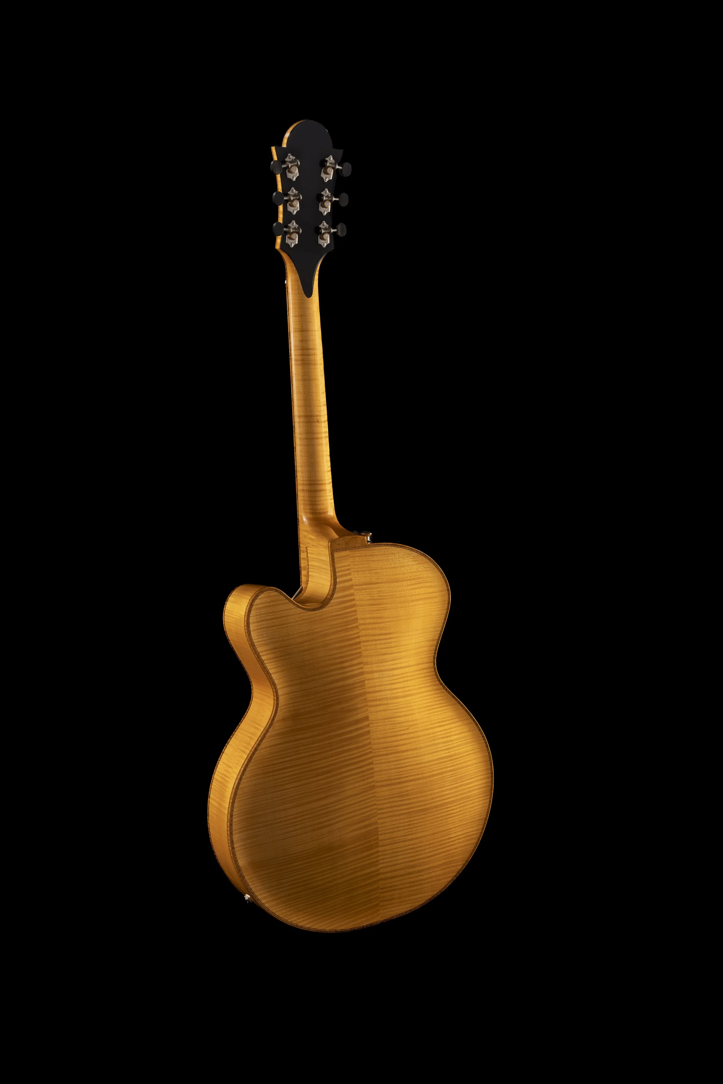 available-instruments-d-arcy-guitars