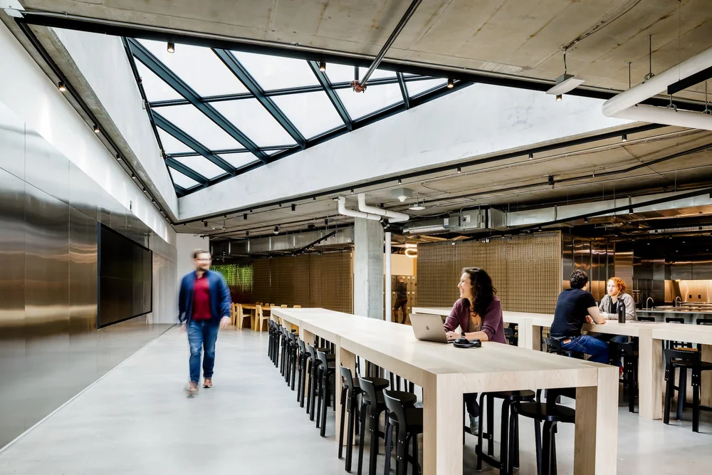 On Running Headquarters — HBX STUDIO