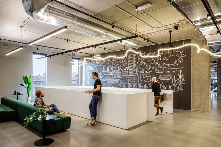 On Running Headquarters — HBX STUDIO