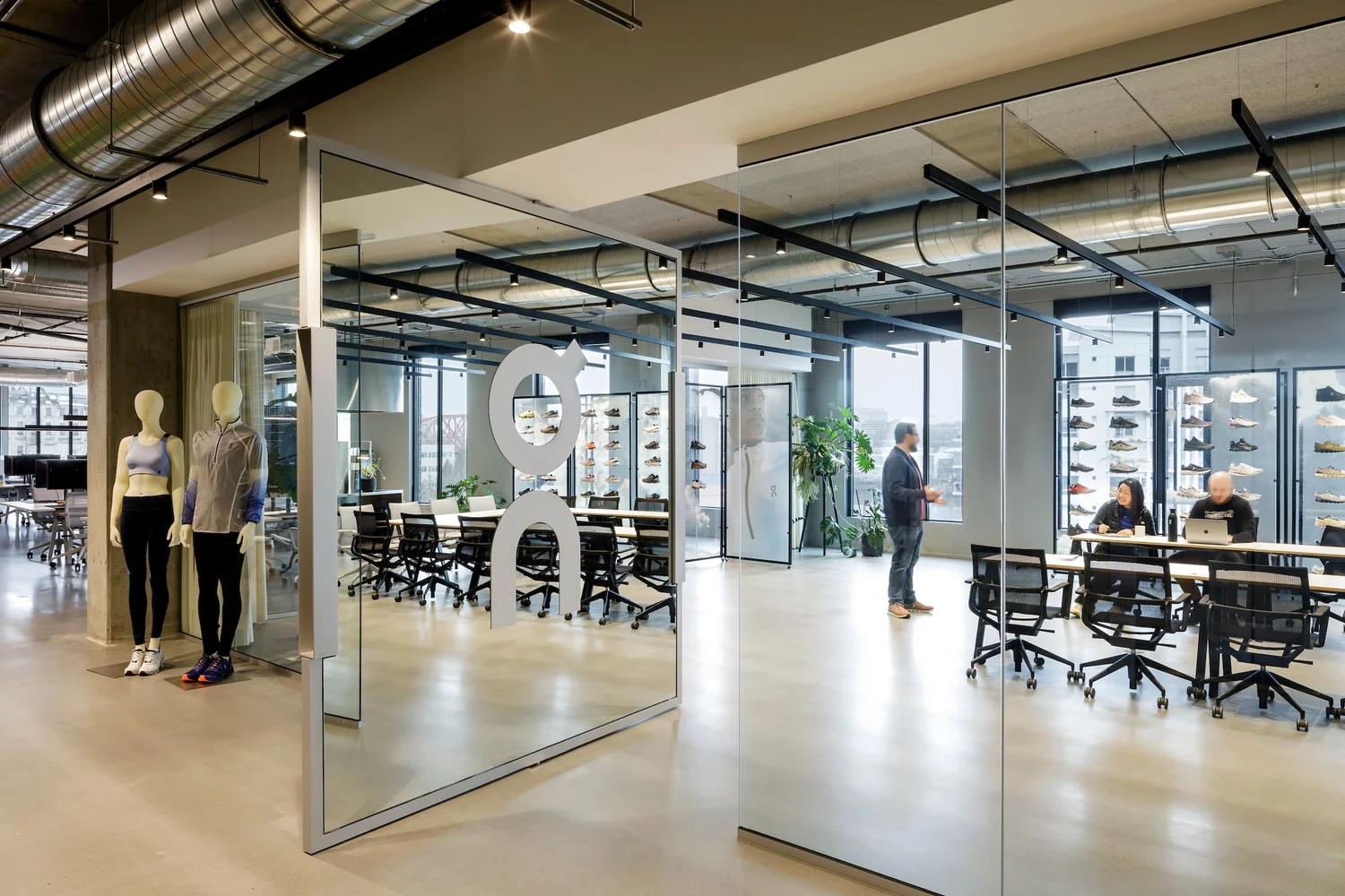 On Running Headquarters — HBX STUDIO
