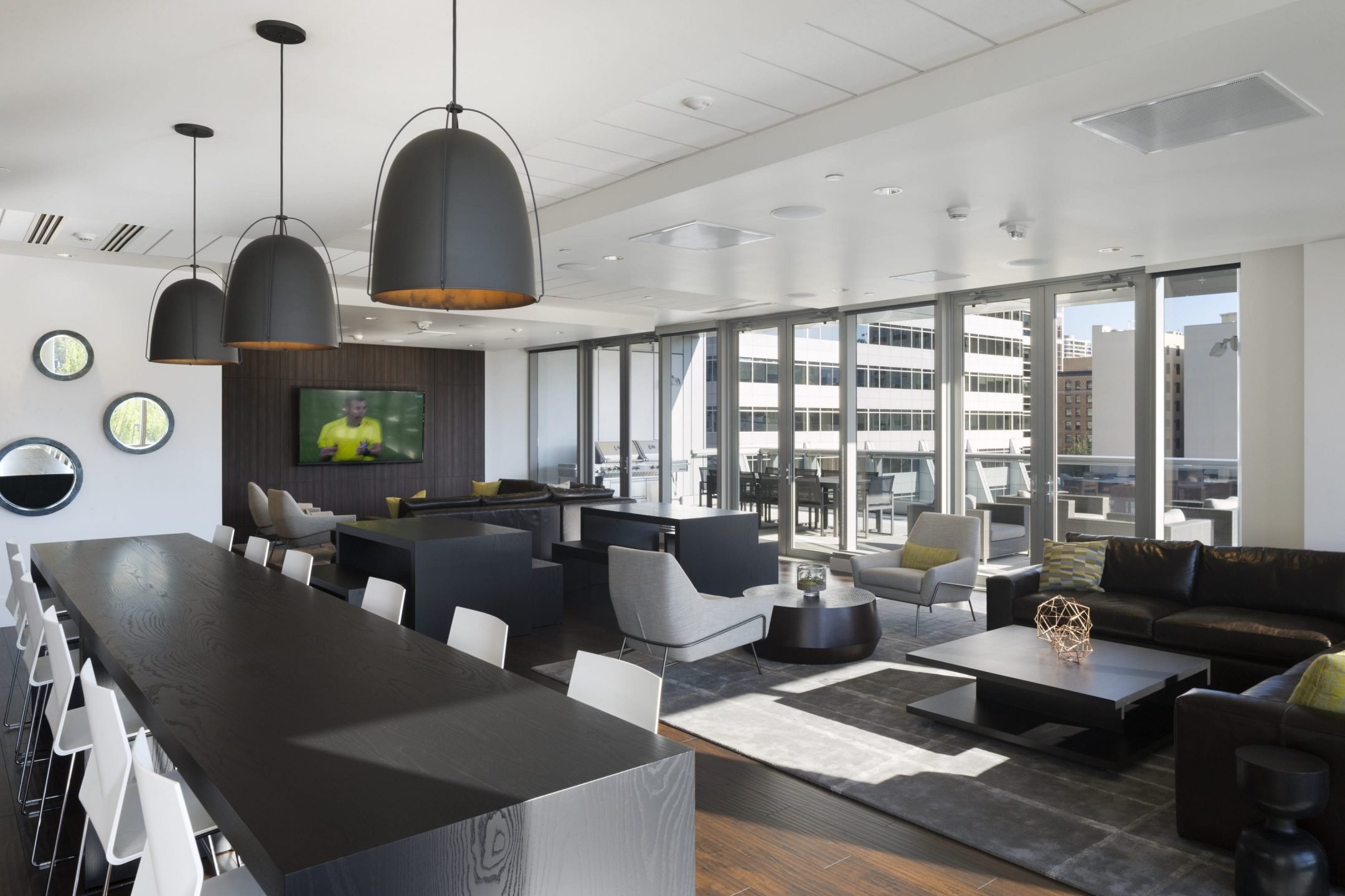 Park_Avenue_West_16-scaled-2160x1440.jpeg