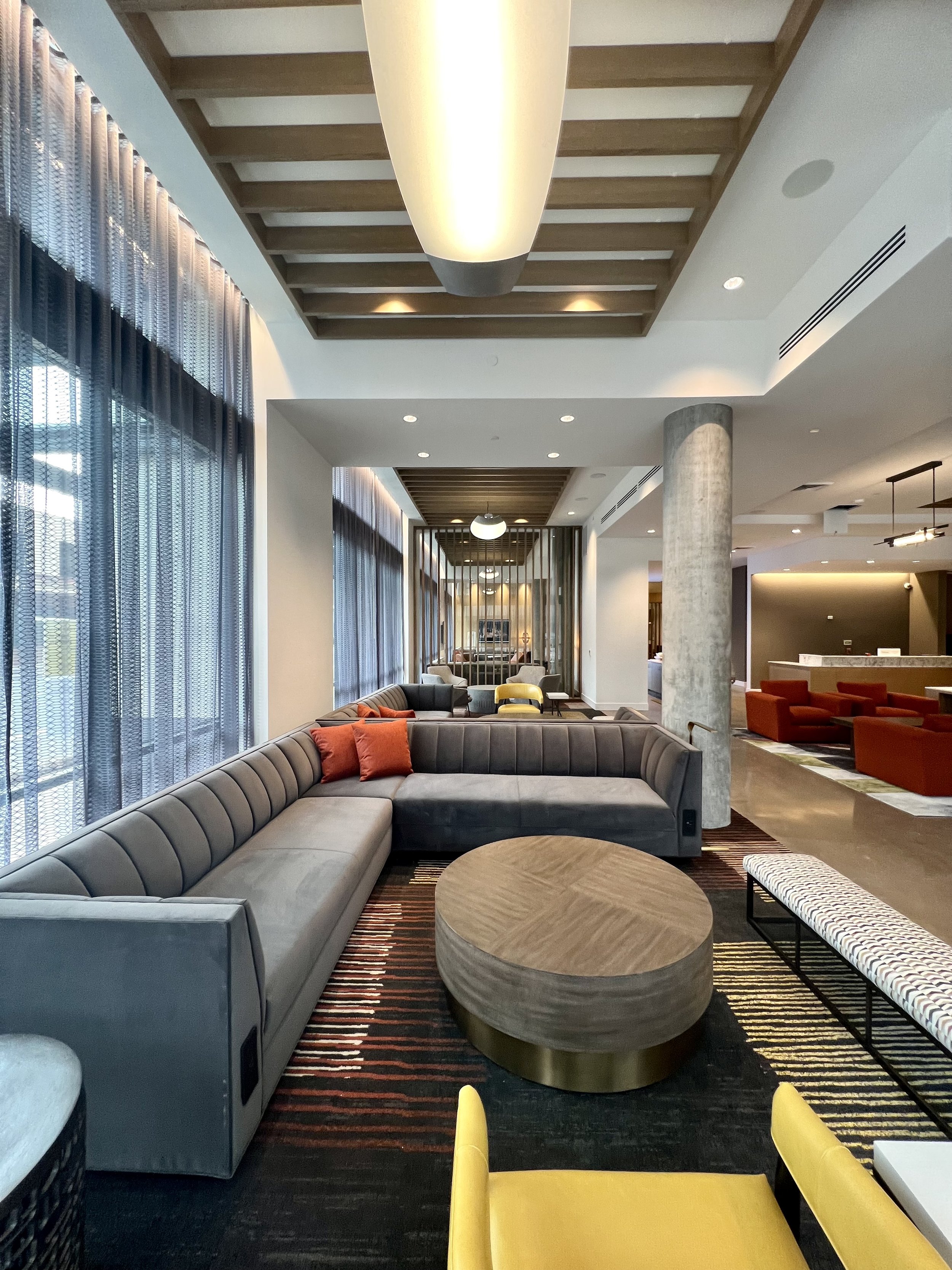 LOBBY 2.jpg