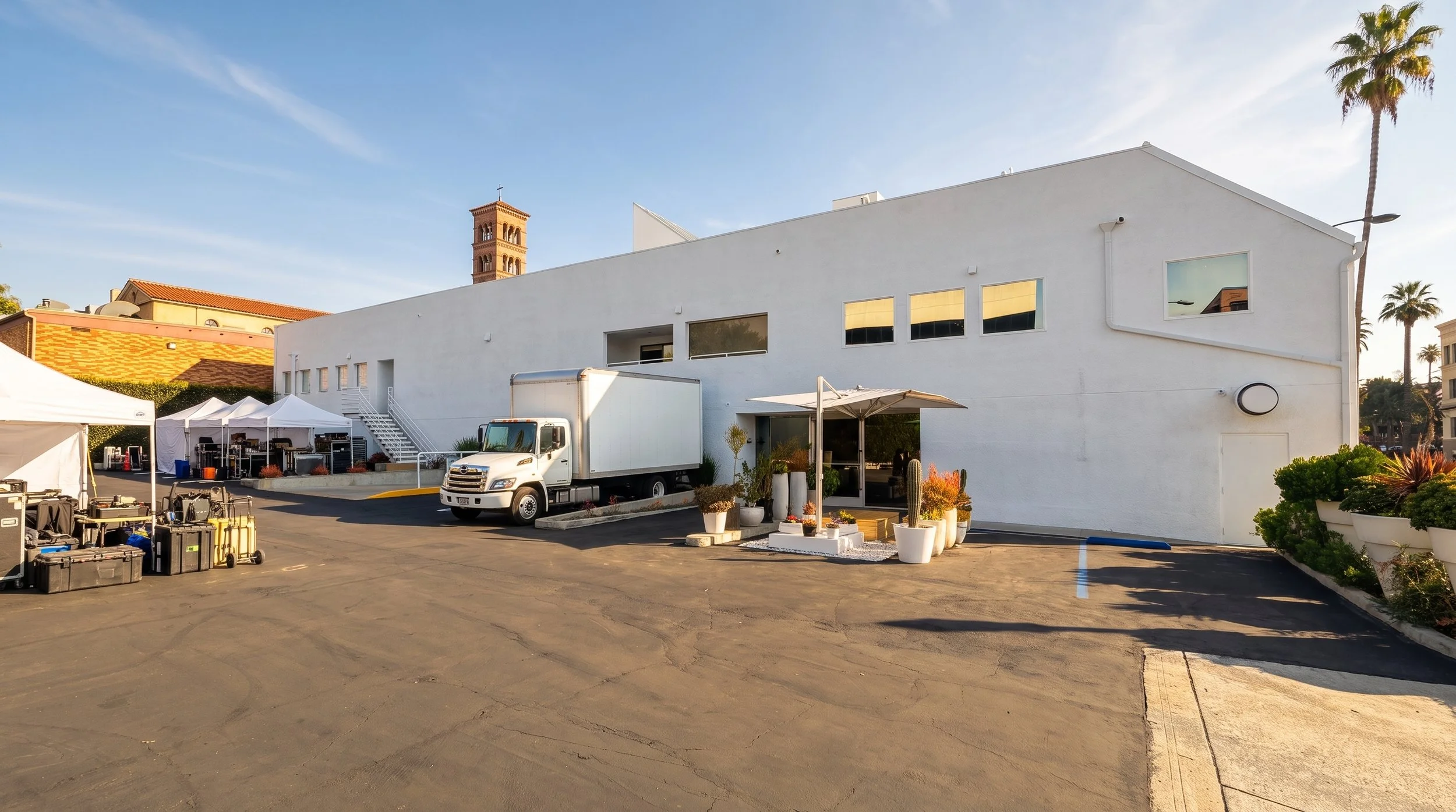 EXTERIOR_BASECAMP_1.jpeg