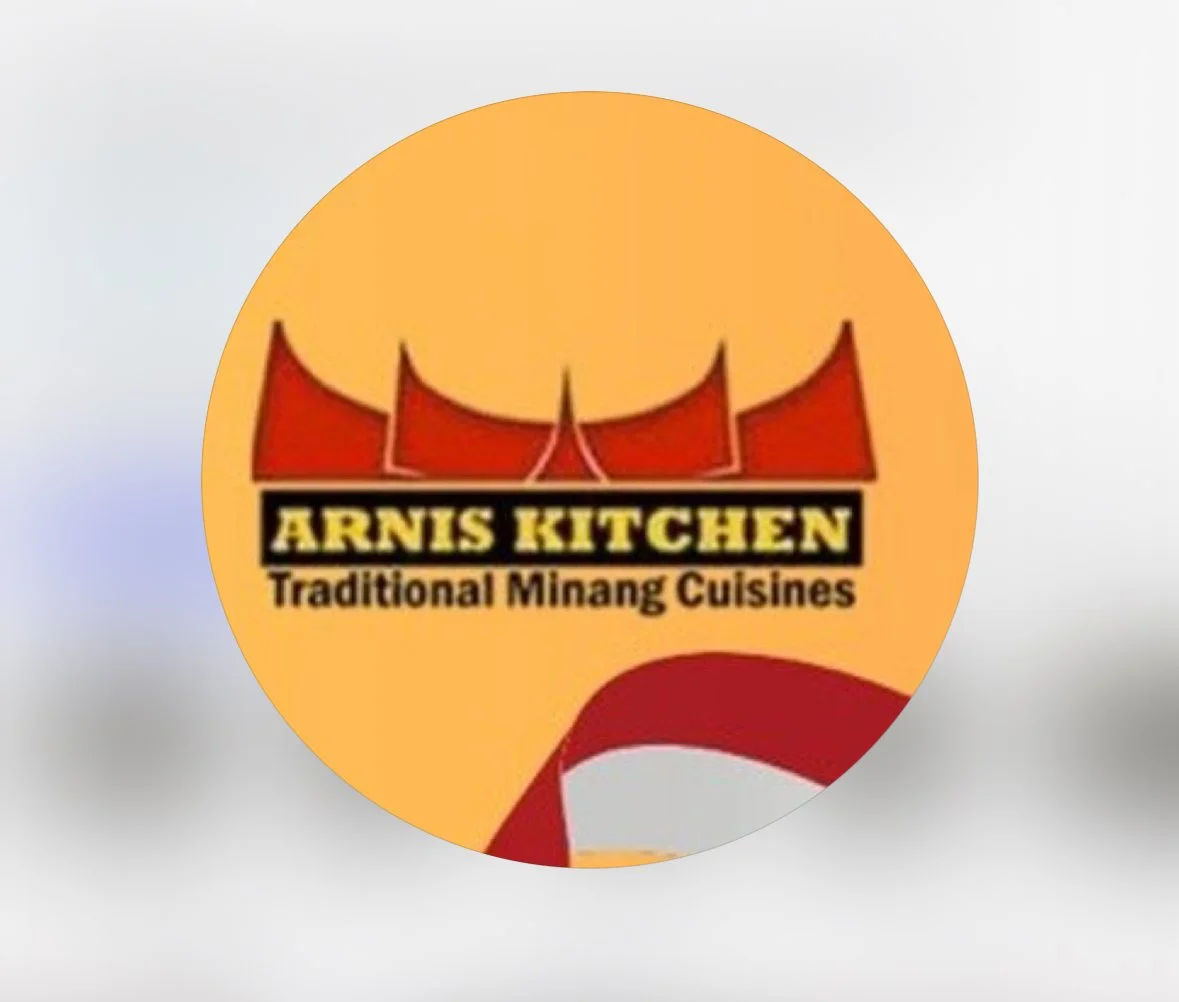 Arnis' Kitchen (1).jpg