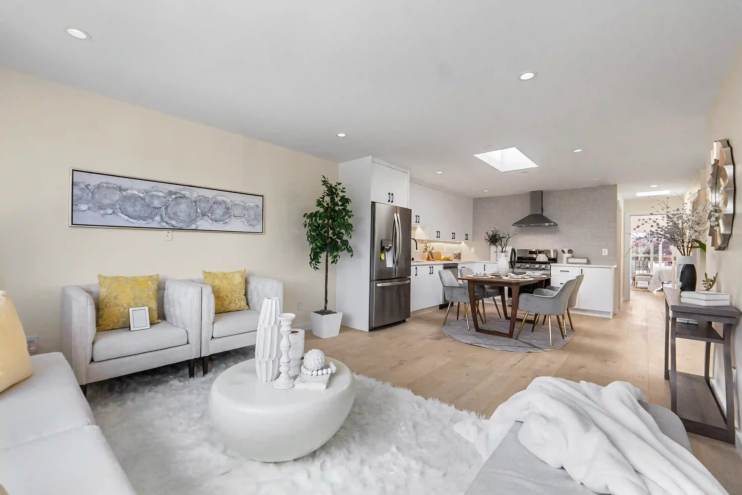 Stylish dining area in San Francisco home remodel with open-concept layout and structural engineering design by Massoudi Consulting Engineers