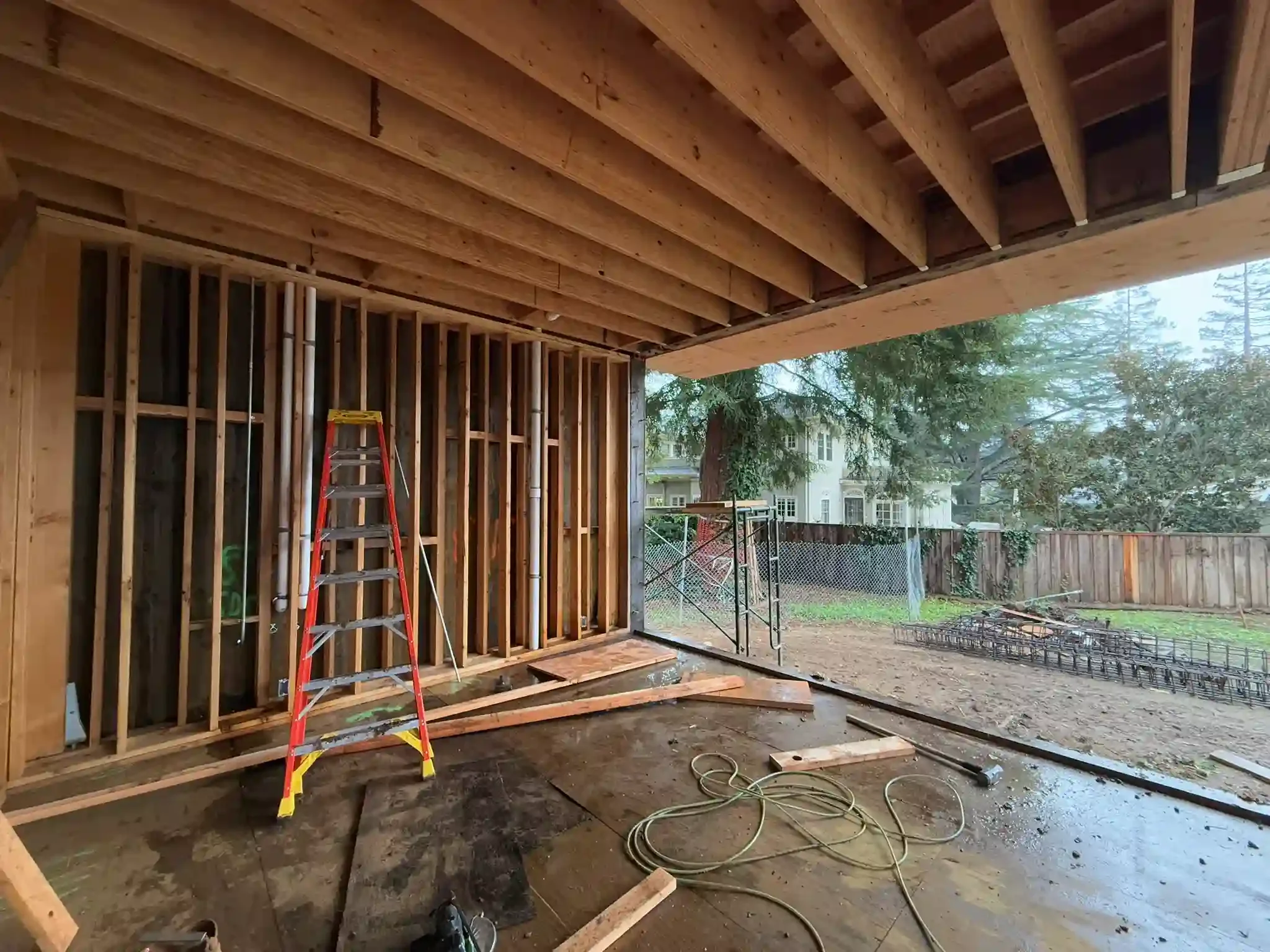 Wide-span structural framing and engineered wood joists for residential project by Massoudi Consulting Engineers