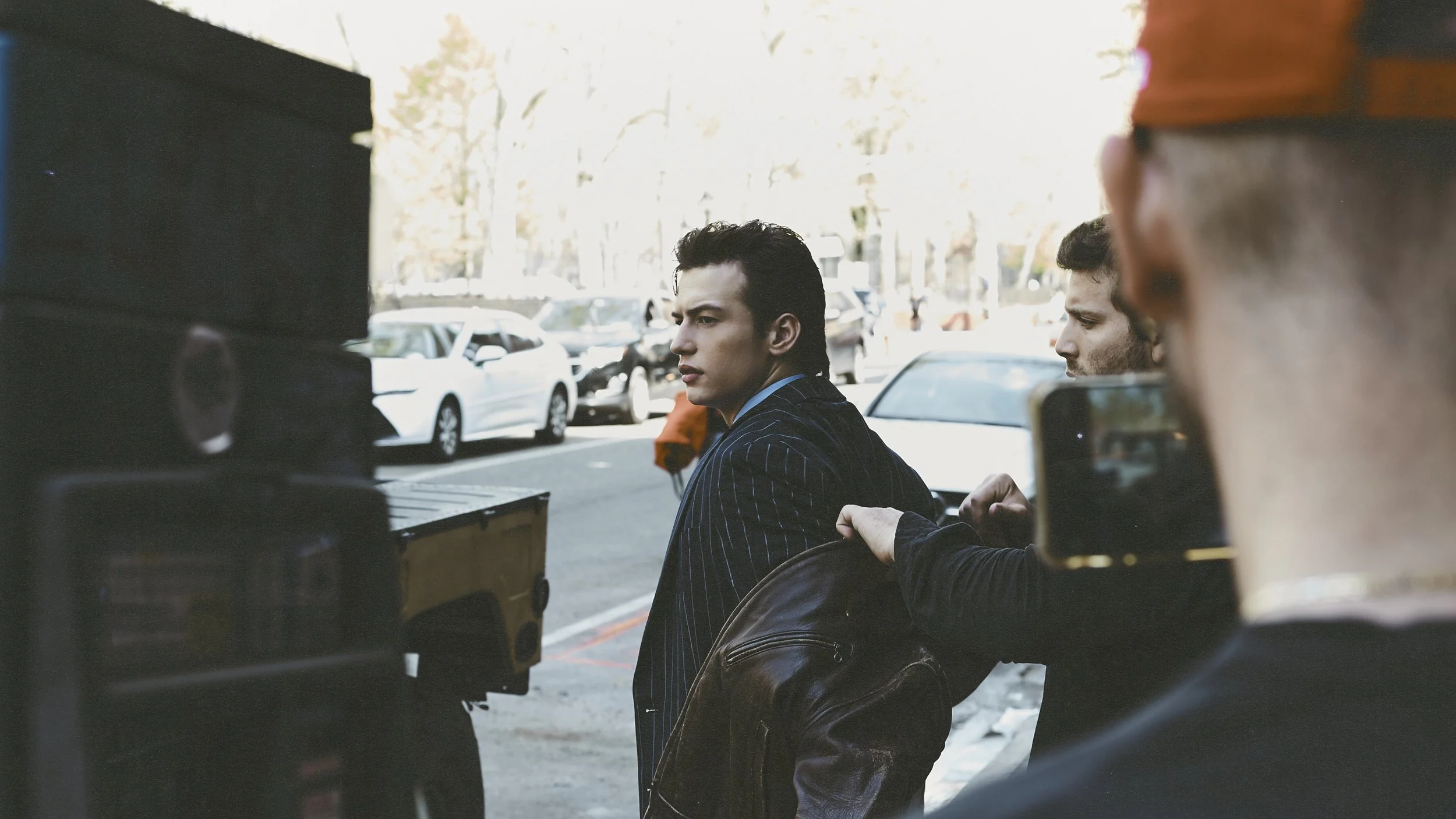 NICLAZO-Esquire VIETNAM [BTS] 2.jpg