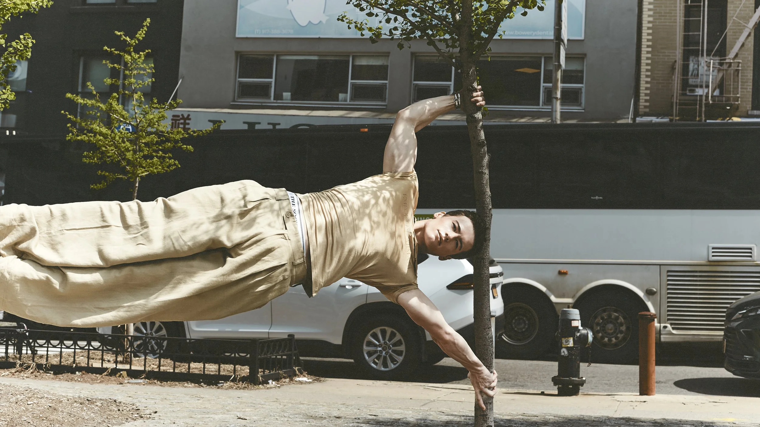 NICLAZO-Esquire VIETNAM [BTS] 10.jpg