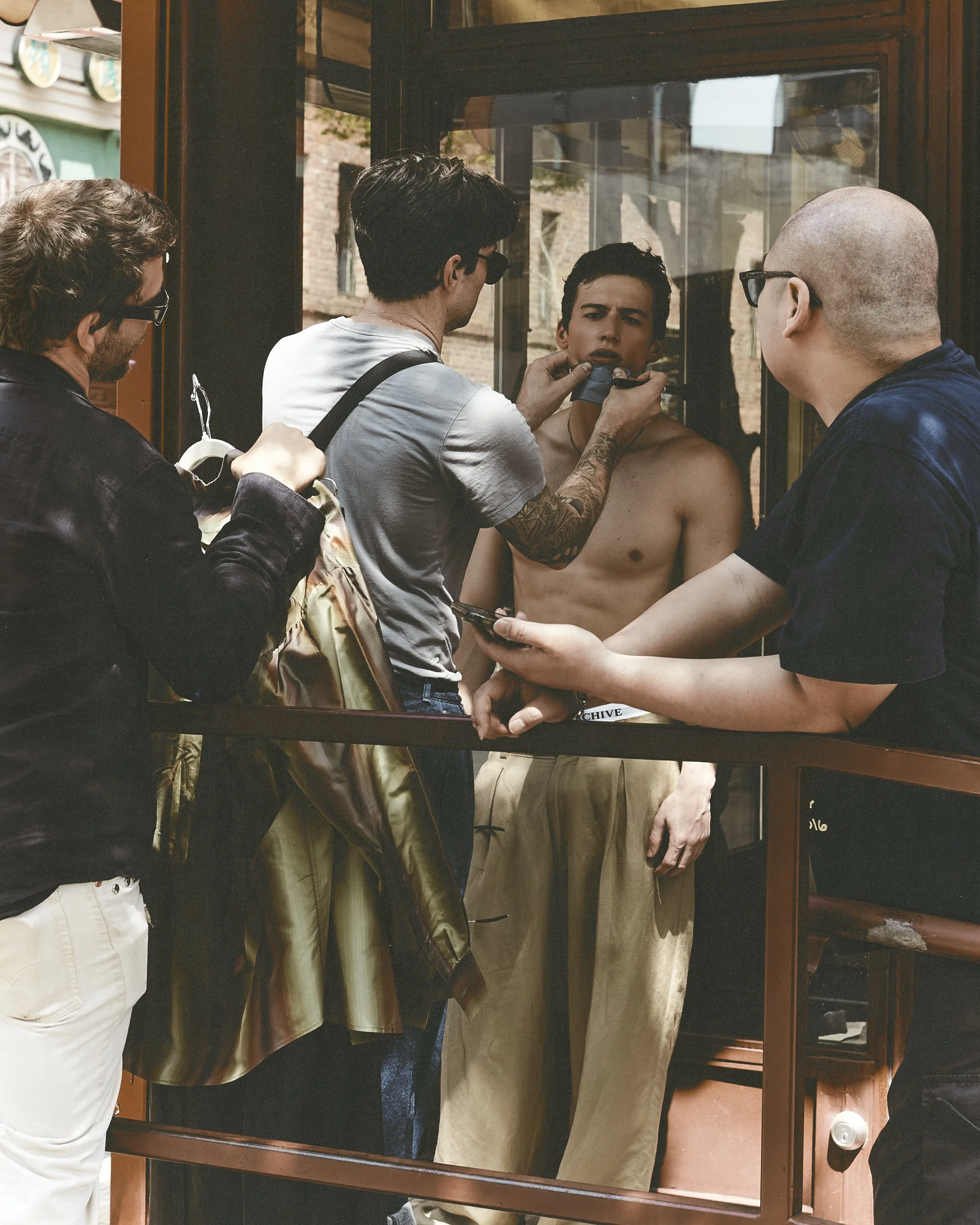 NICLAZO-Esquire VIETNAM [BTS] 14.jpg
