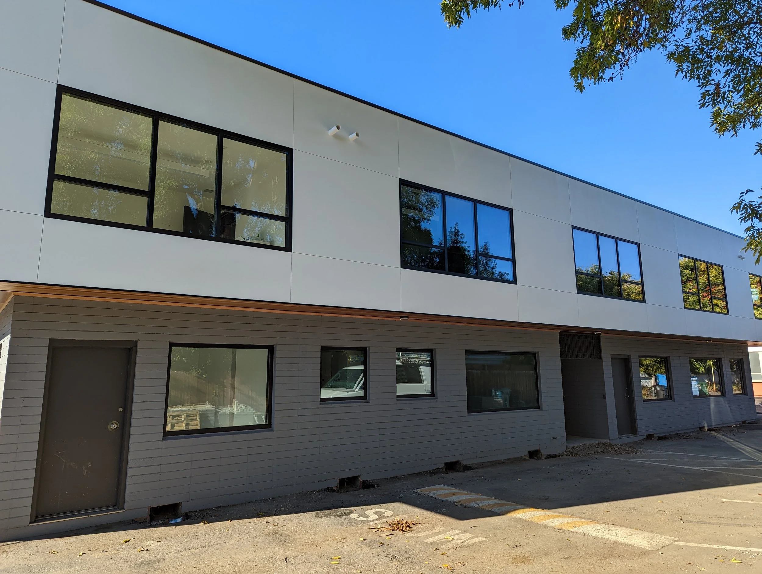 555 Middlefield Road