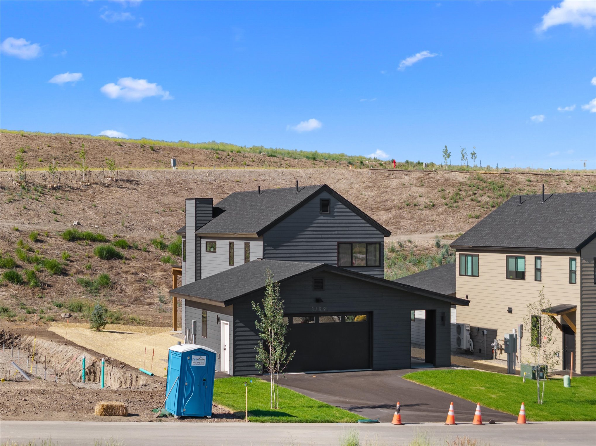 42-3199 Emerson Trail.jpg