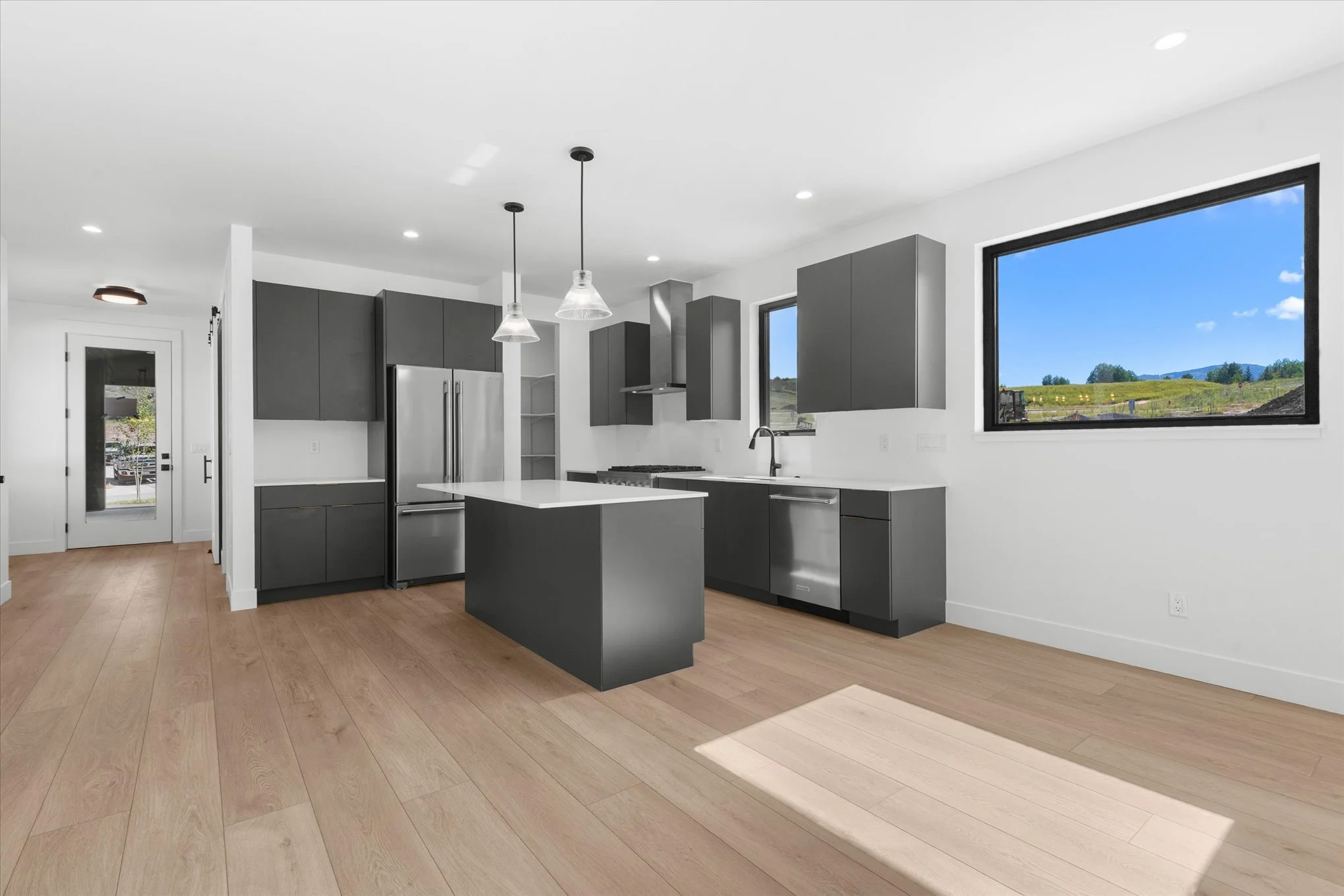 32-3199 Emerson Trail.jpg
