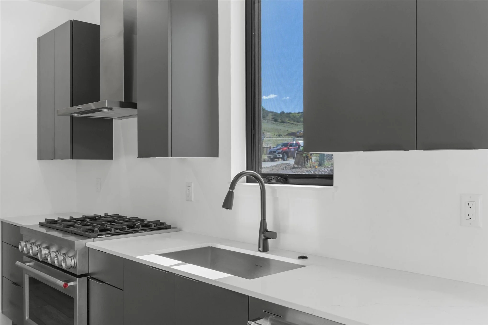 40-3199 Emerson Trail.jpg