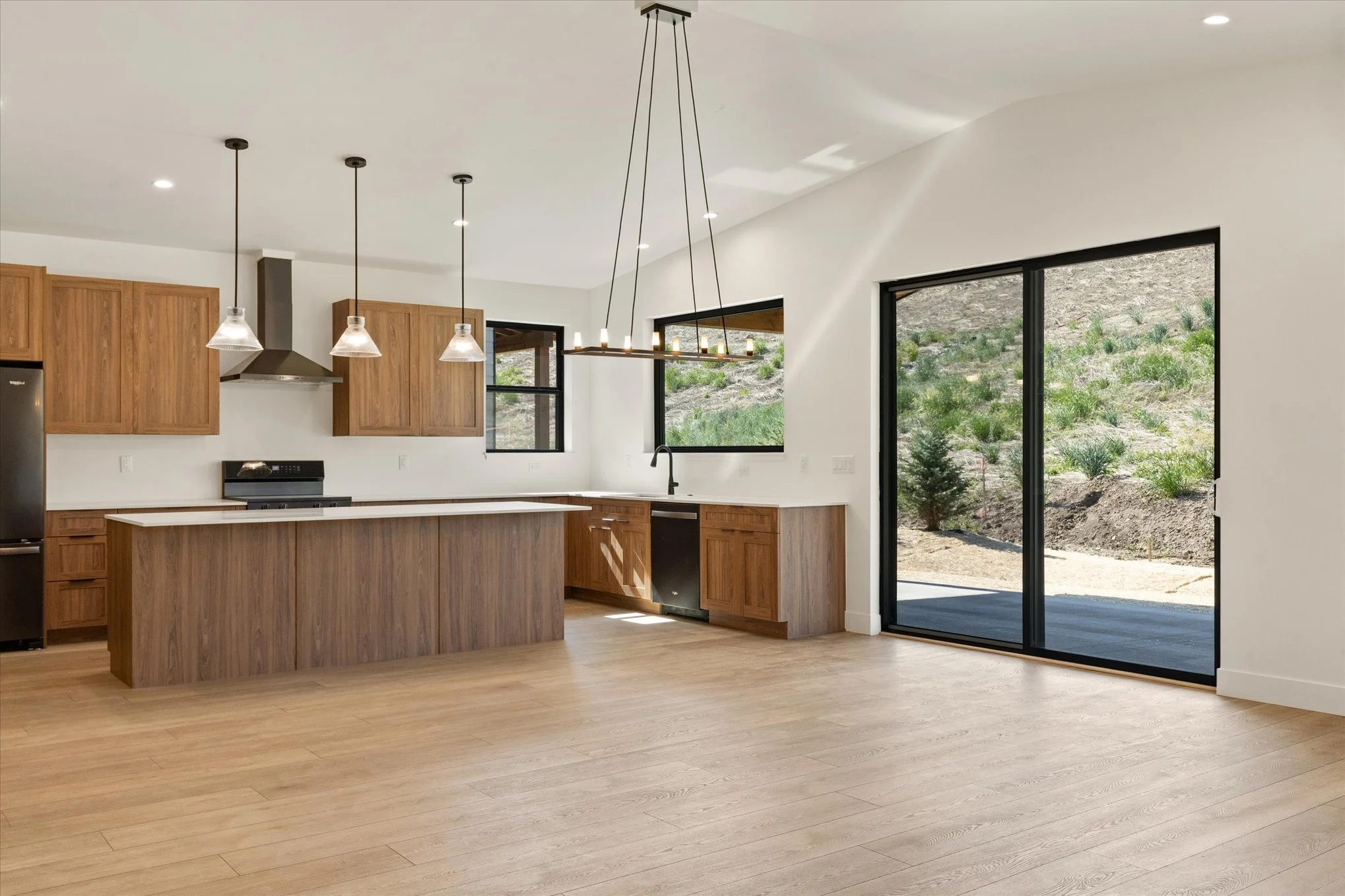 33-3235 Emerson Trail (15).jpg