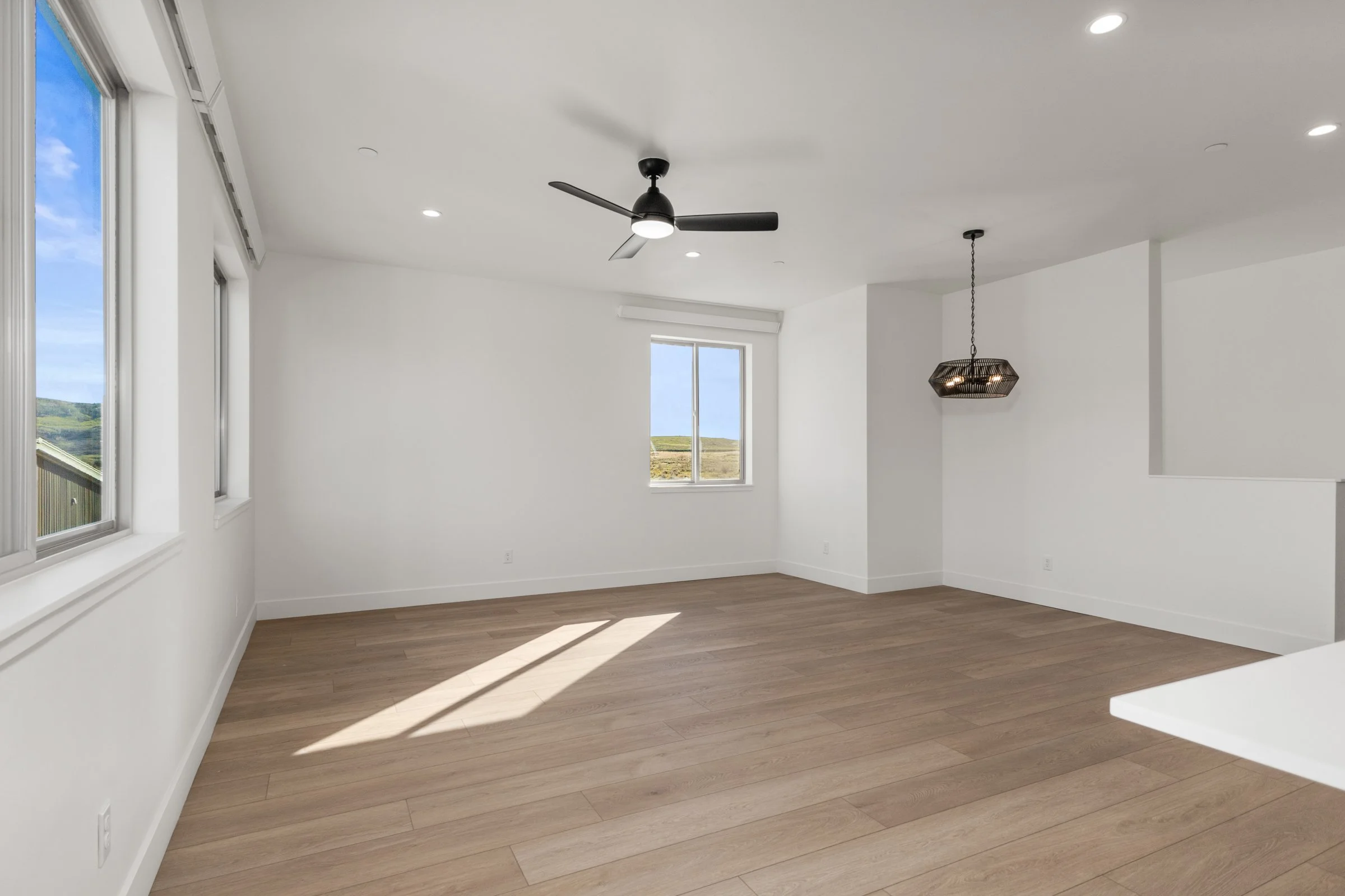 Marble Court unit 1- mls res-19.jpg