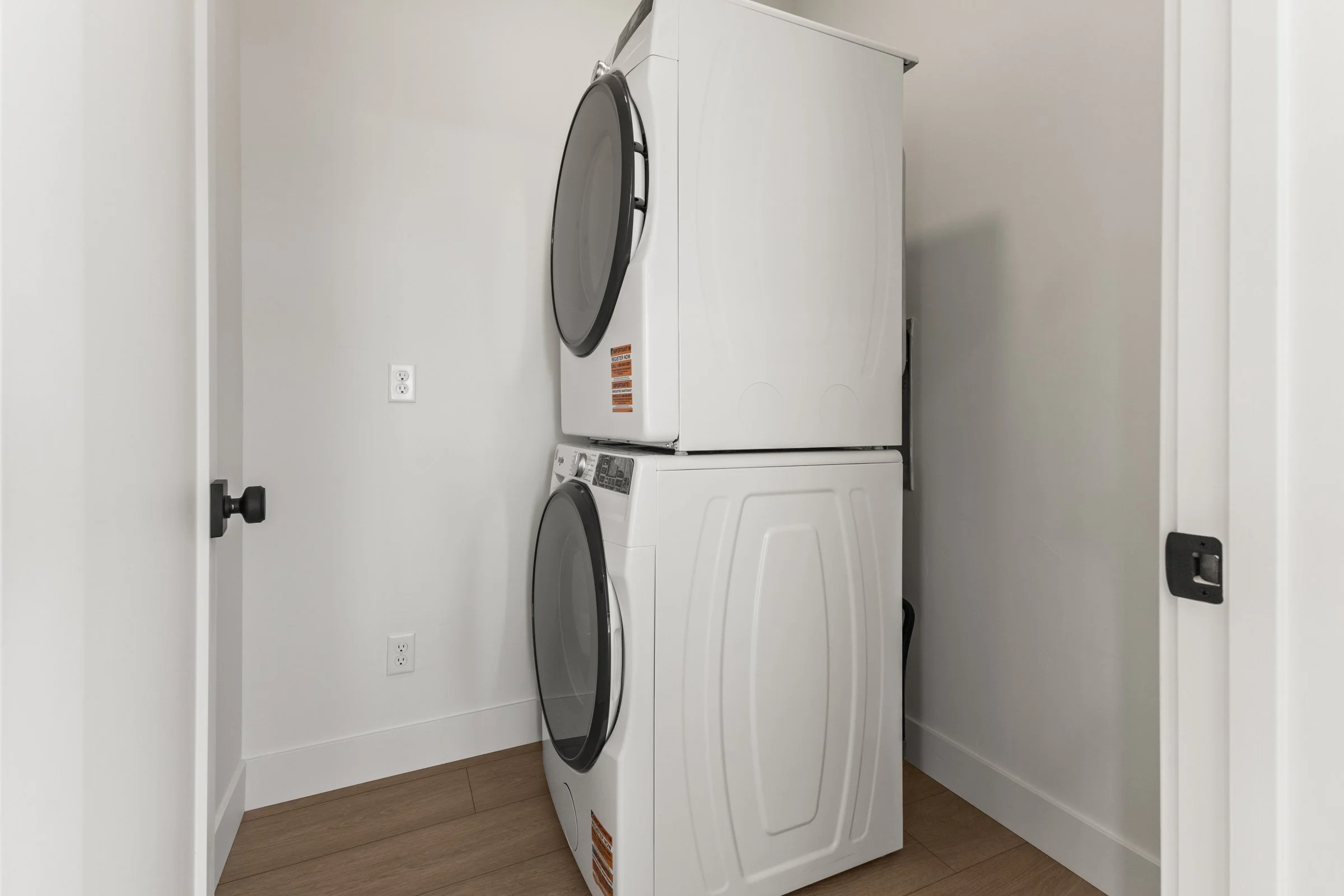 Marble Court unit 1- mls res-33.jpg