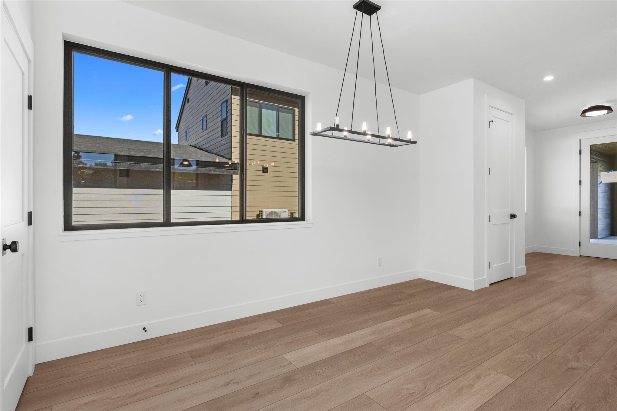 54-3199 Emerson Trail.jpg