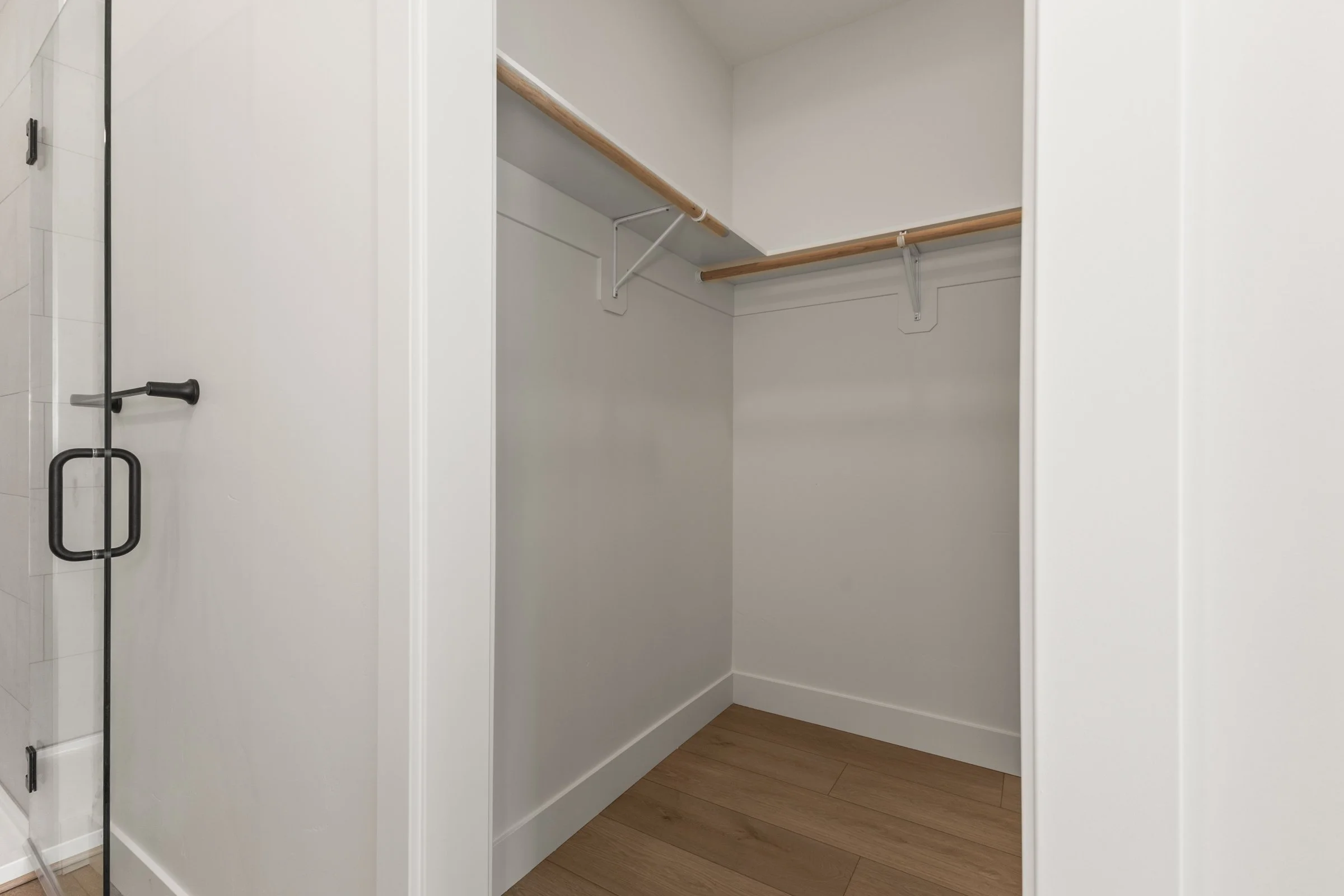 Marble Court unit 1- mls res-37.jpg