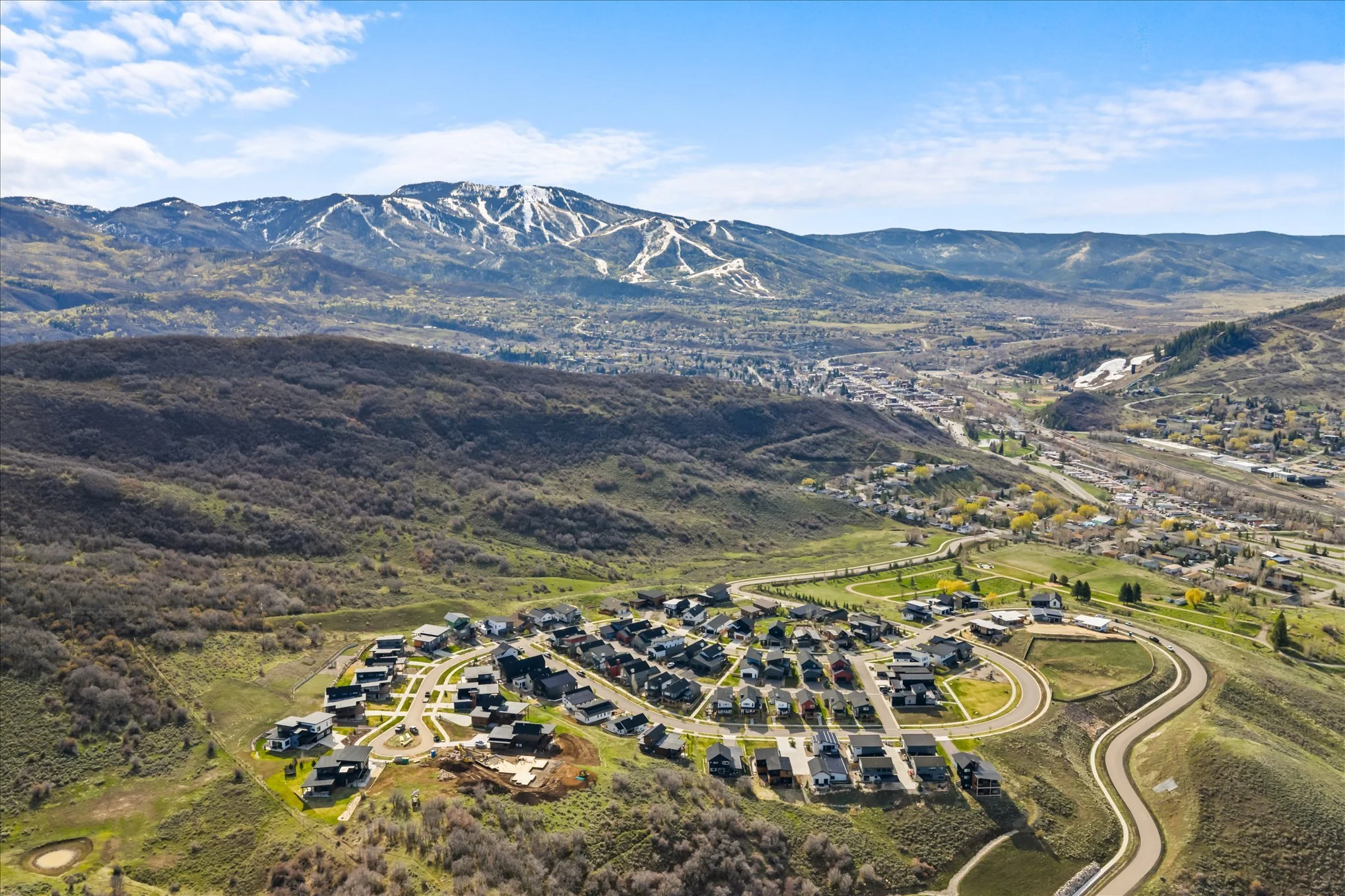 09-Spring Exterior.jpg