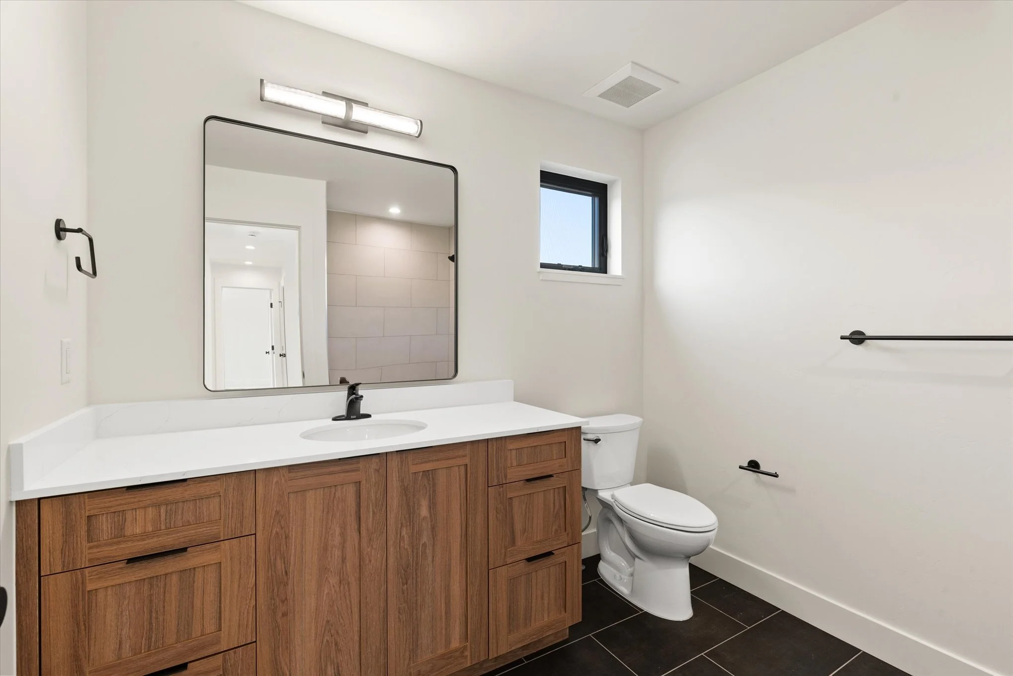37-3235 Emerson Trail (19).jpg