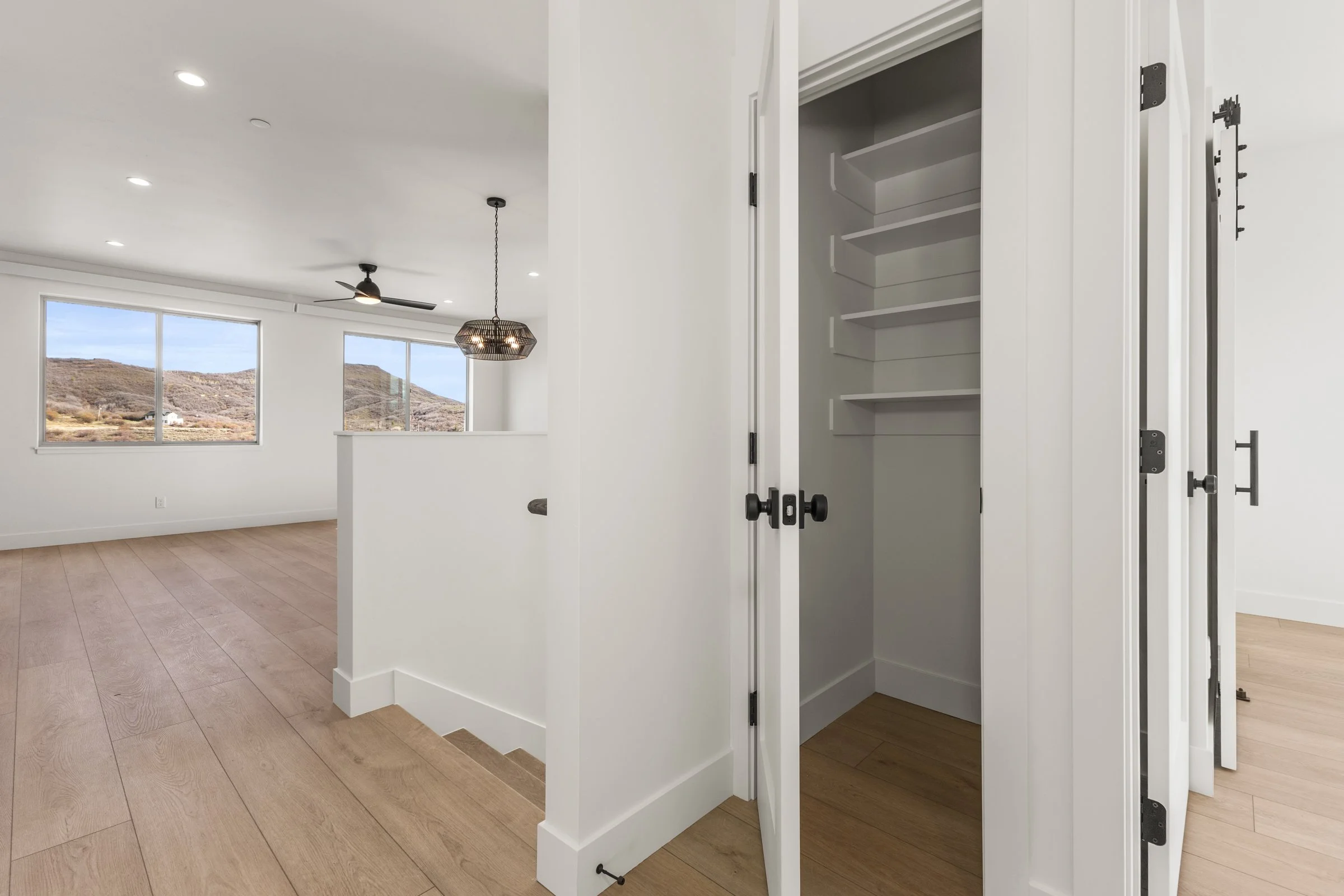 Marble Court unit 1- mls res-34.jpg