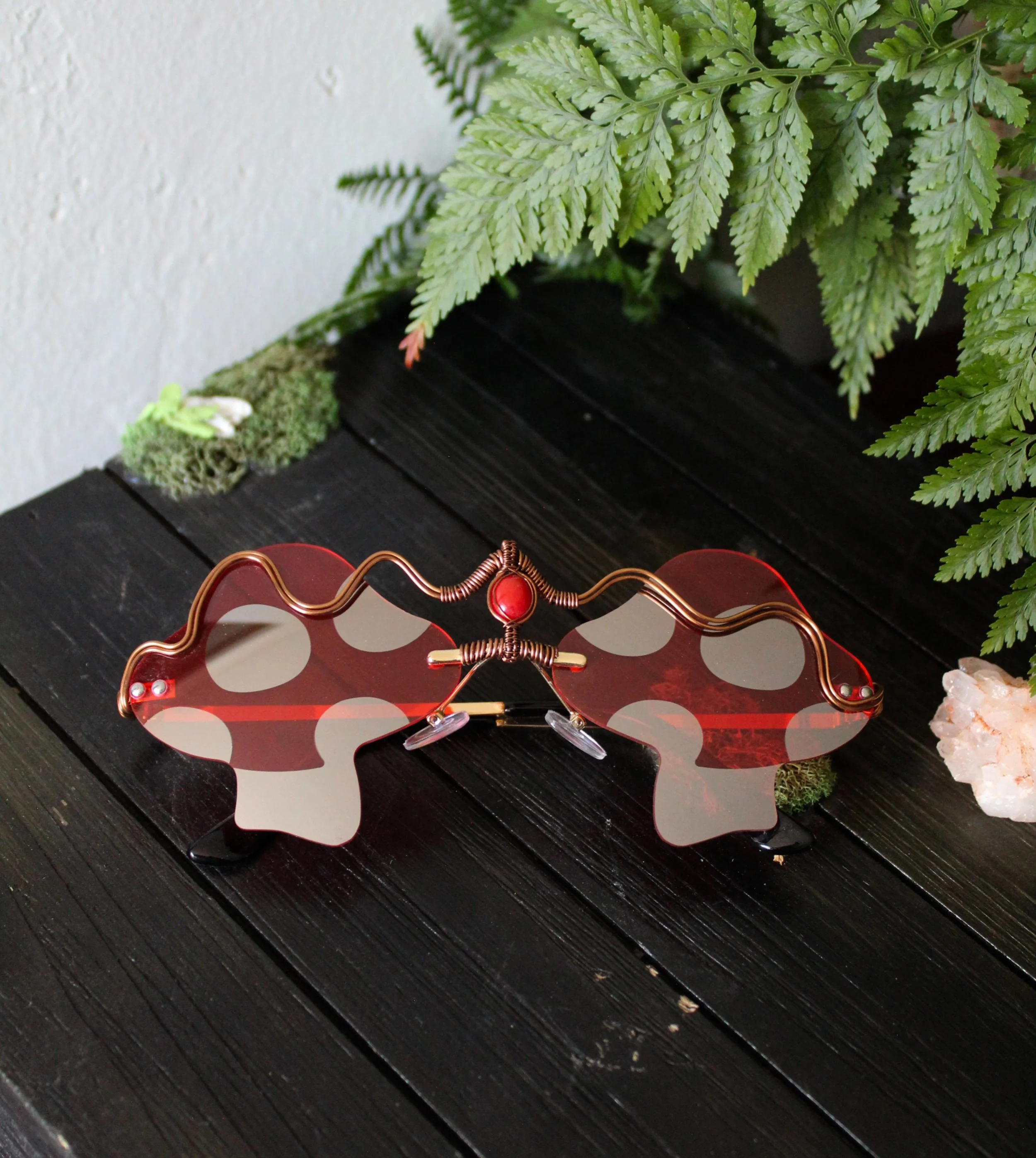 mushroom sunnies red.jpg