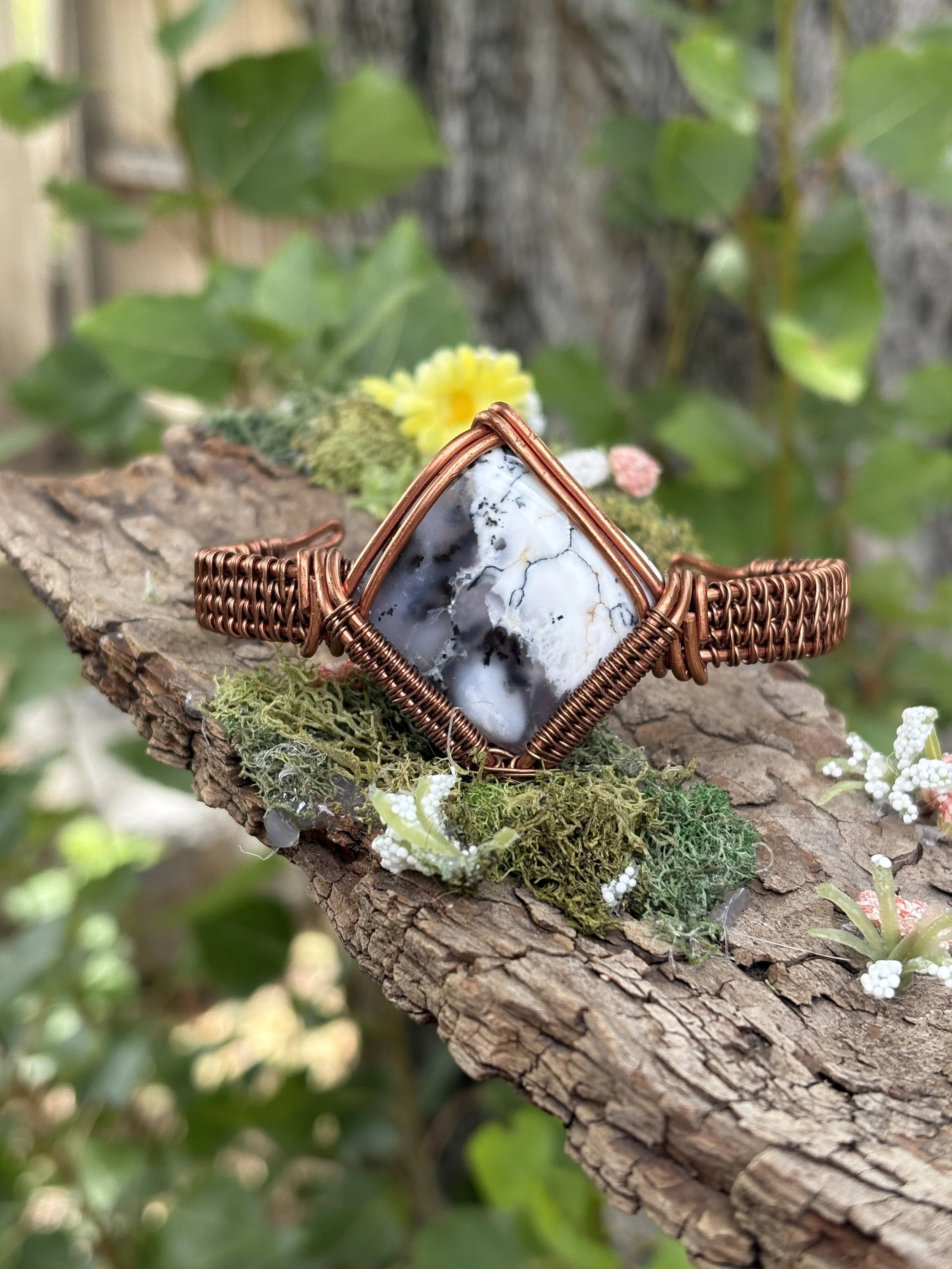 cuff1.jpg