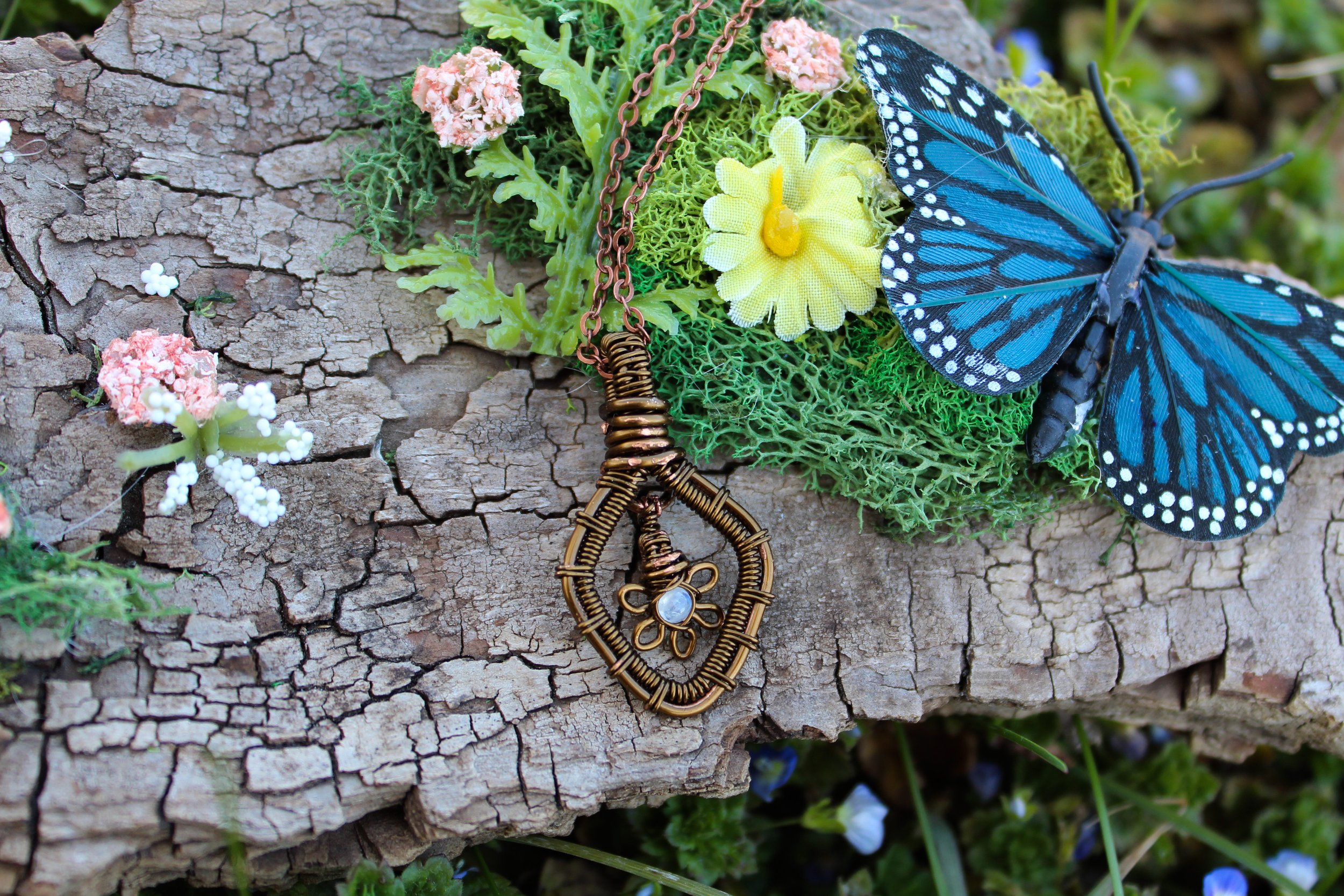 flower moonstone.jpg