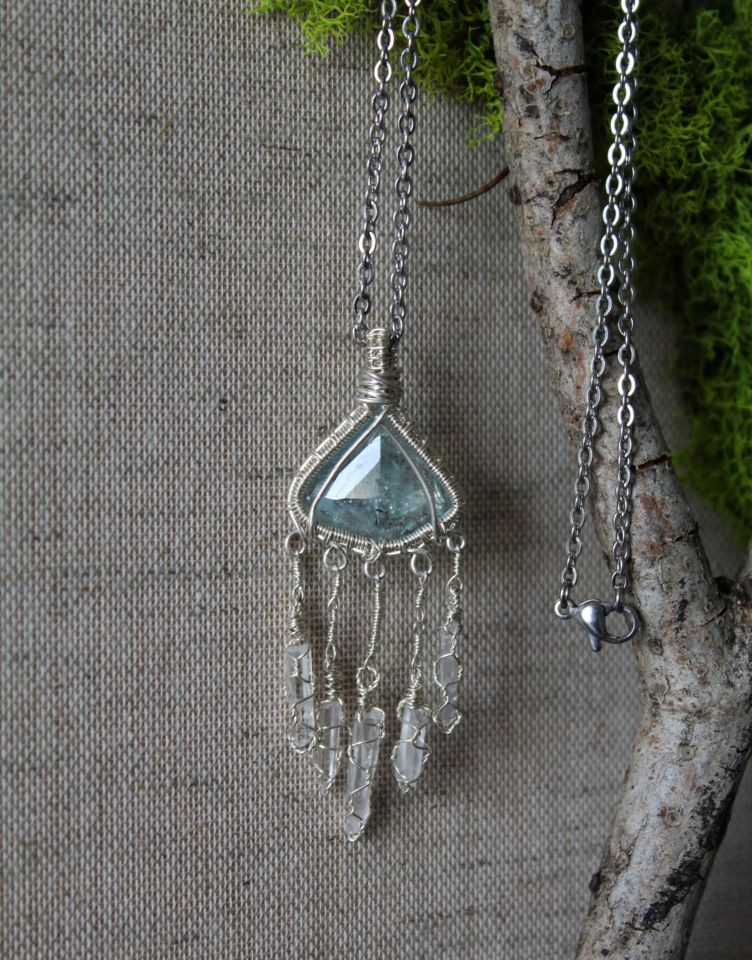 silver aquamarine wire wrap.jpg