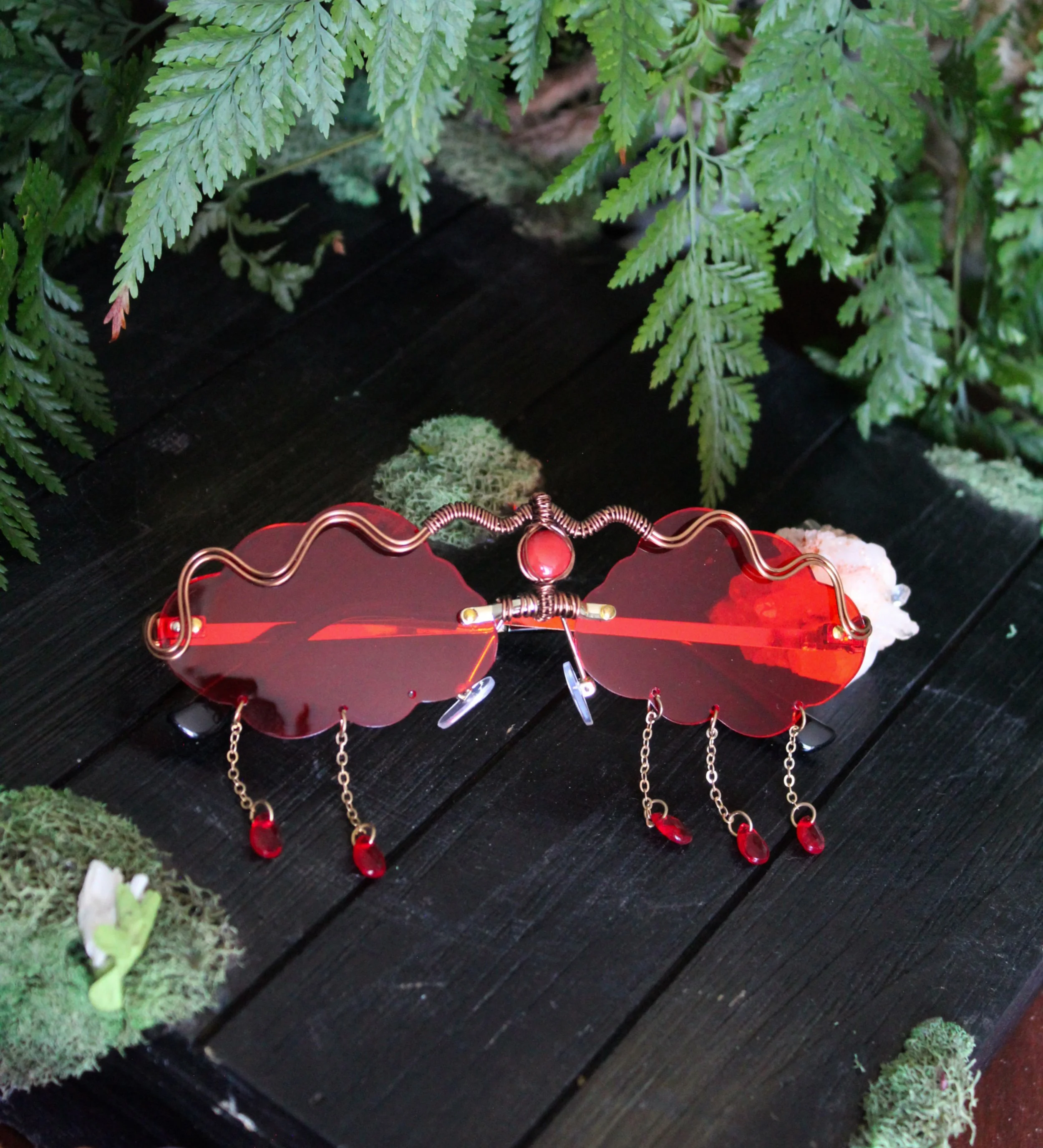 cloud sunnies red.jpg