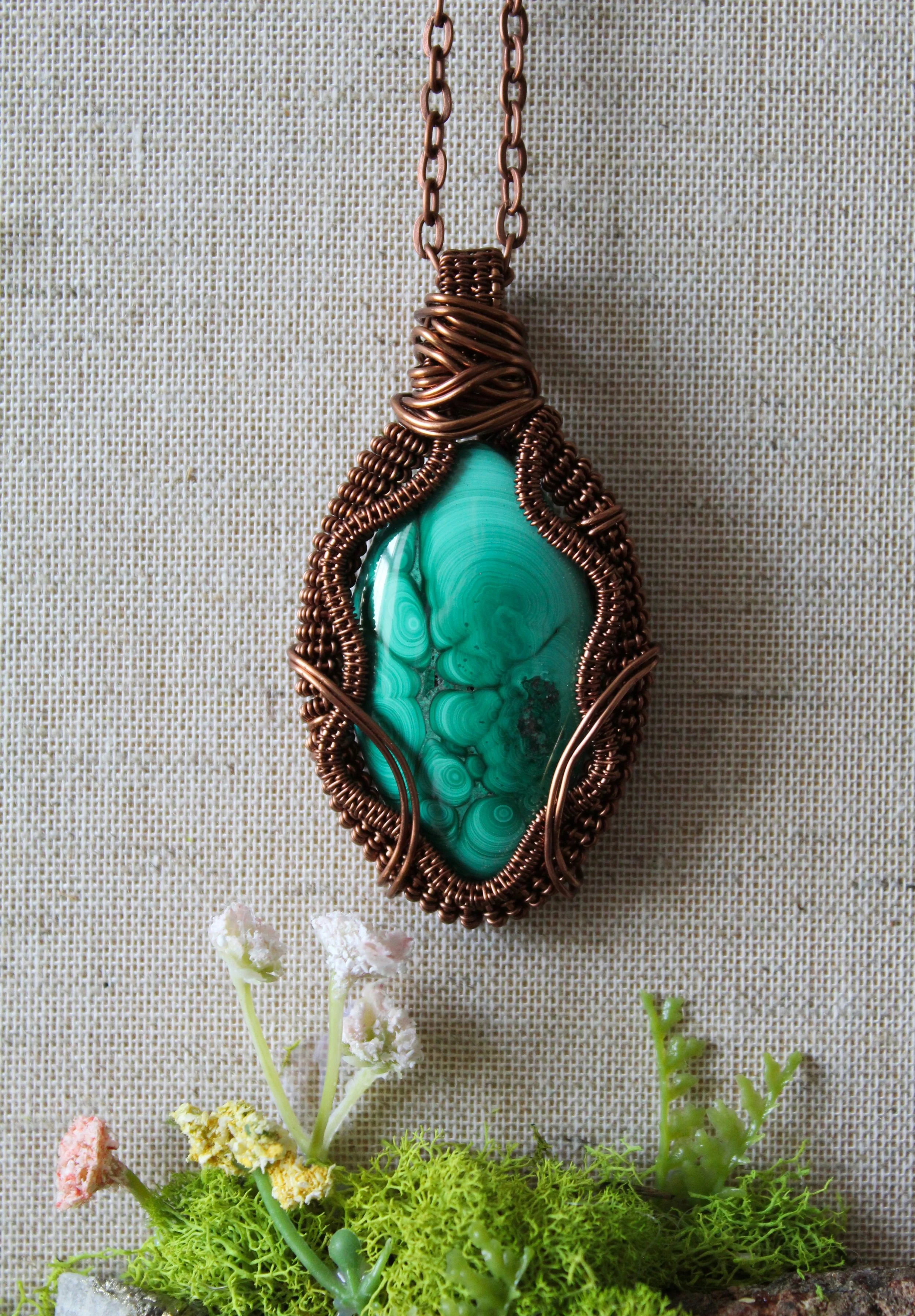 malachite crystal wire wrap.jpg