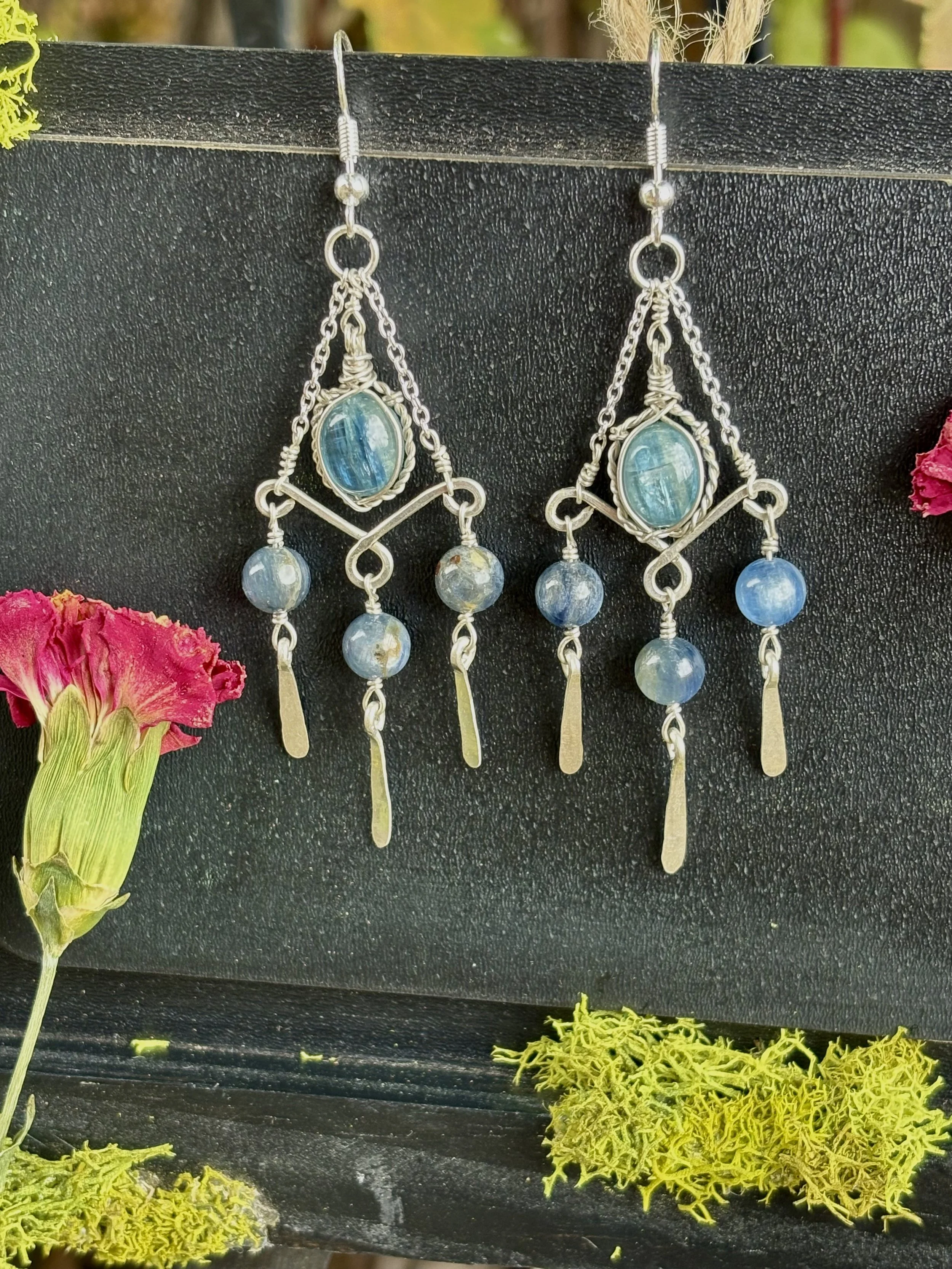 silver kyanite2.jpg