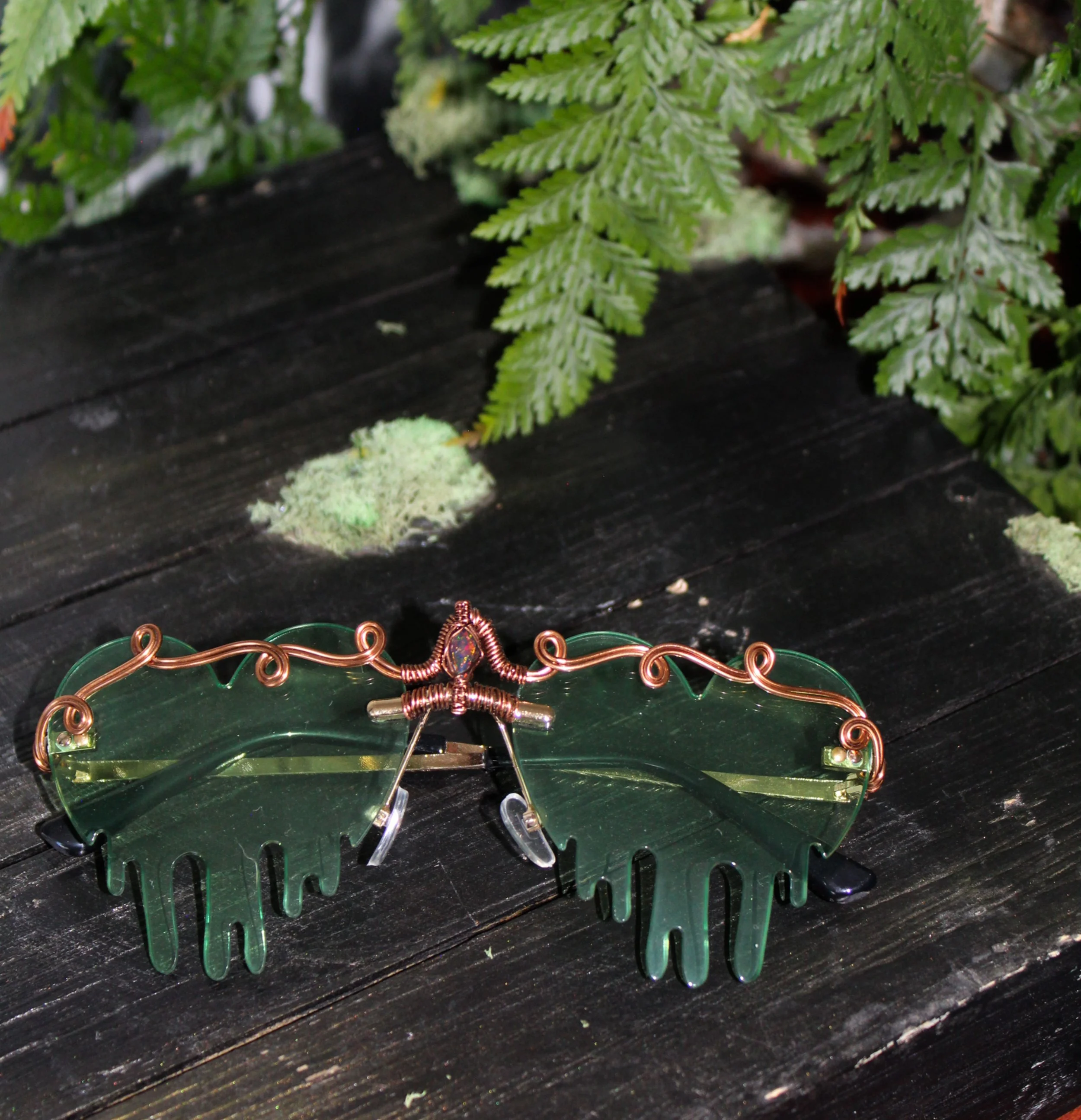 heart sunnies green opal.jpg