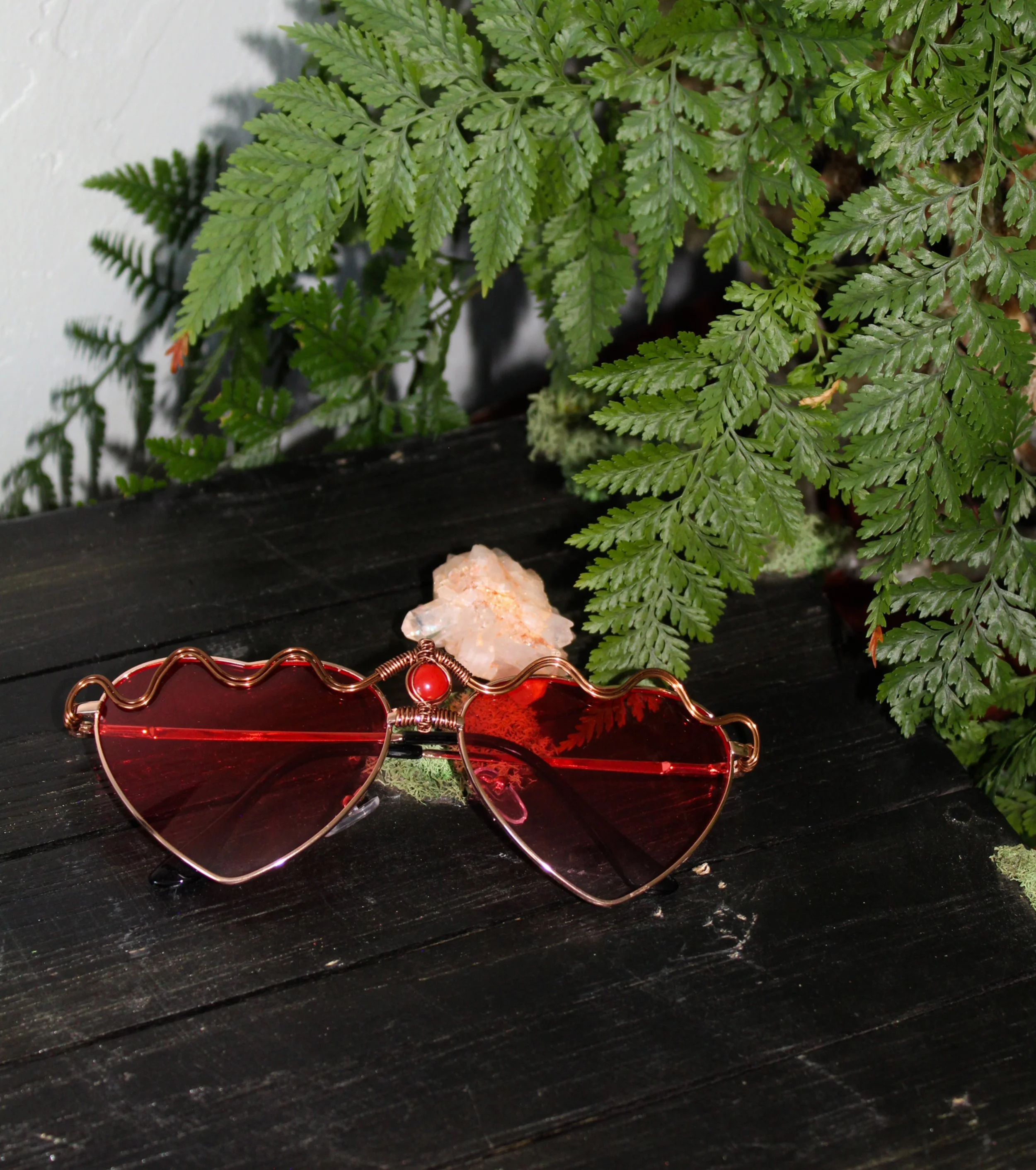 heart sunnies red.jpg