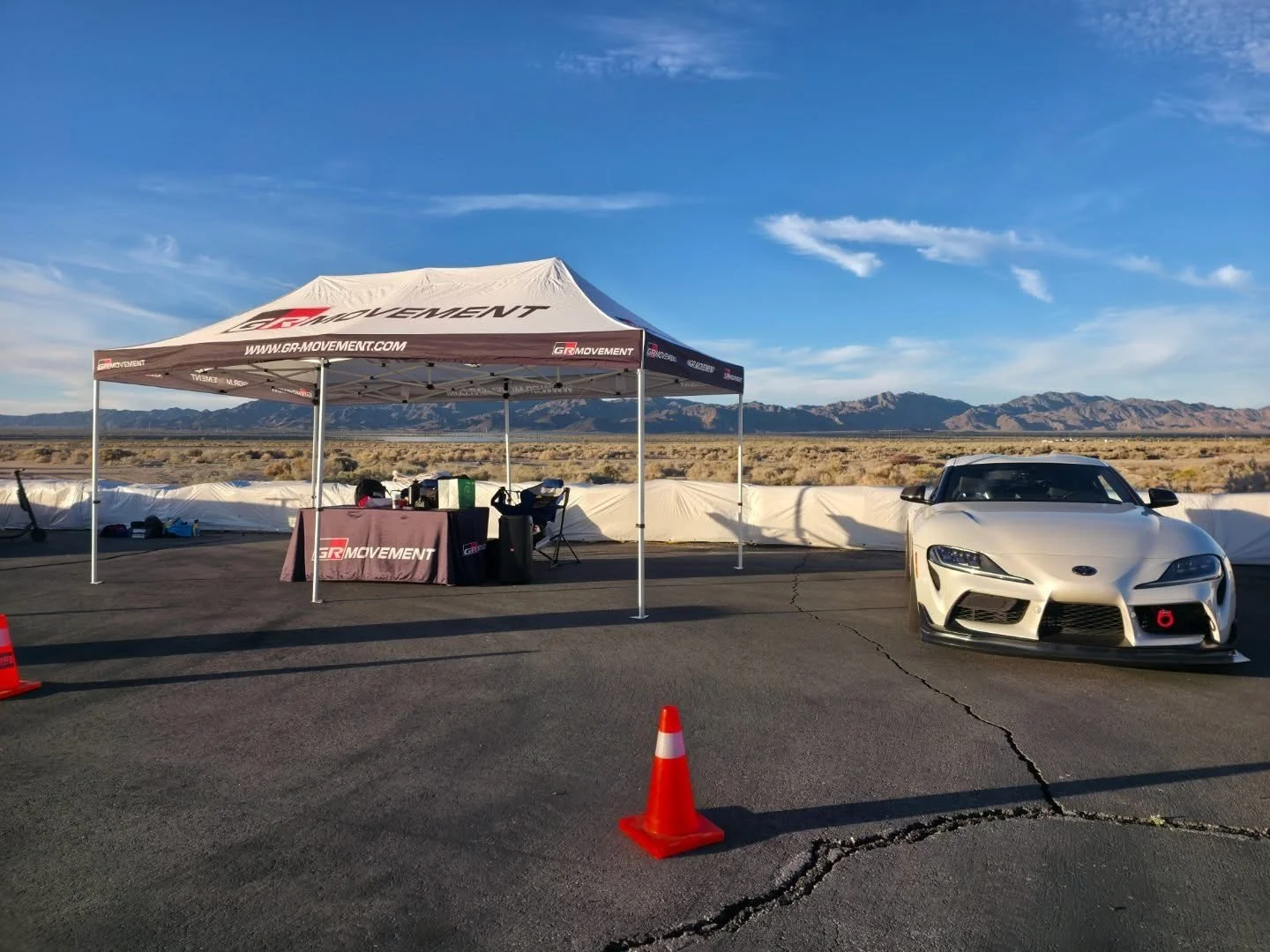 Morning from @chuckwallavalleyraceway for Round 2! We are ready for the day. Please check-in after your first session and be sure to fill out your Round 2 form on our website before you check-in. Good Luck Today!
.
.
@maxxistires 
@midwheels_byrays 
