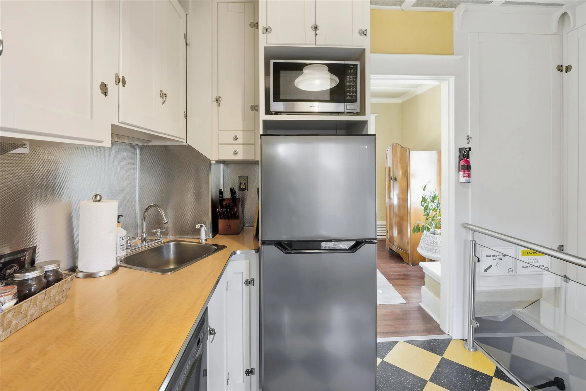 32-831 7th Avenue North - Lucas Mayotte-32.jpg