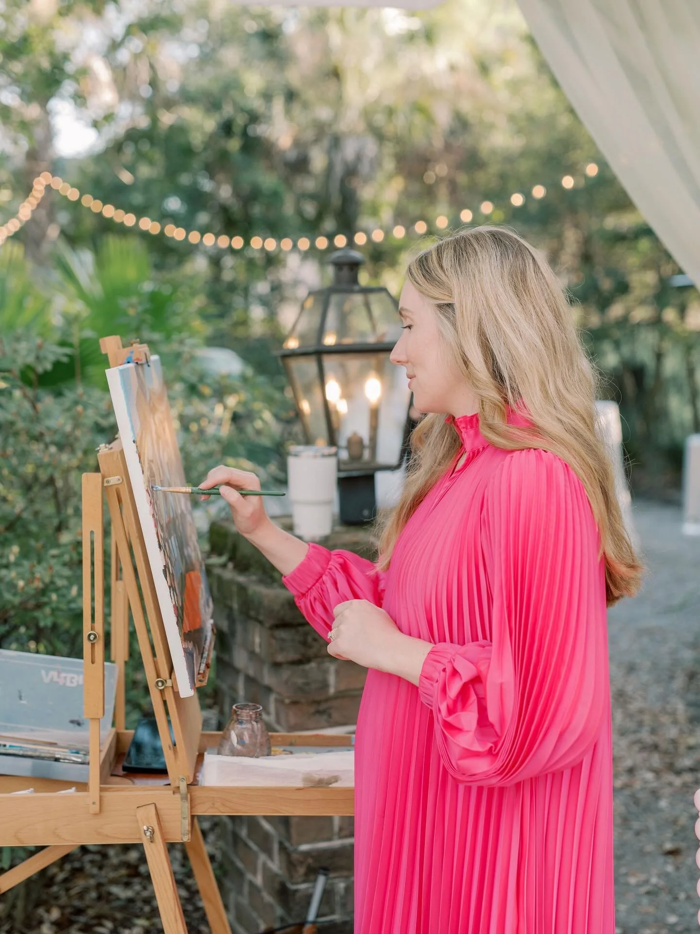 It&rsquo;s year 10 🎉 @bychloecampbell 

[cloud studio agency, live painting, live painter, live painting agency]