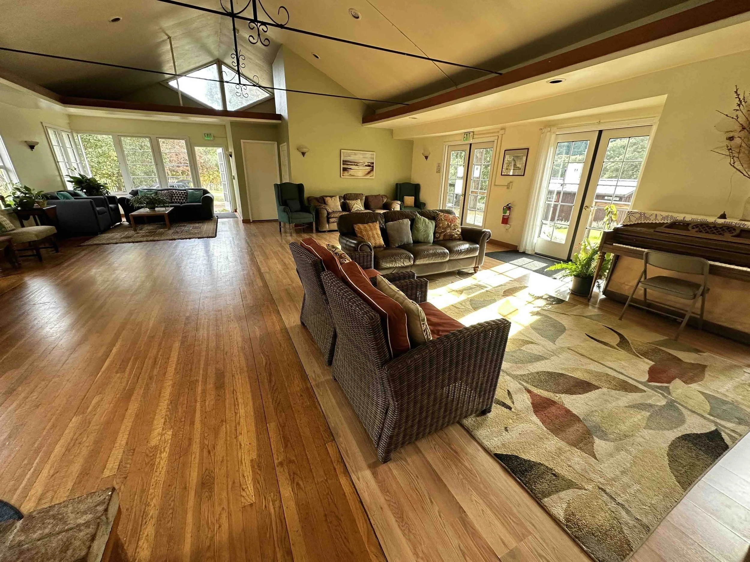 FH Living room   .jpeg