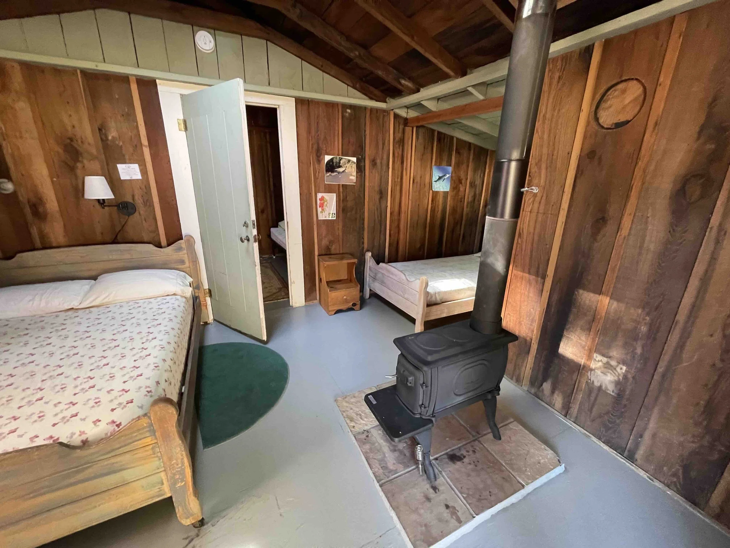 Rustic Cabin.jpg