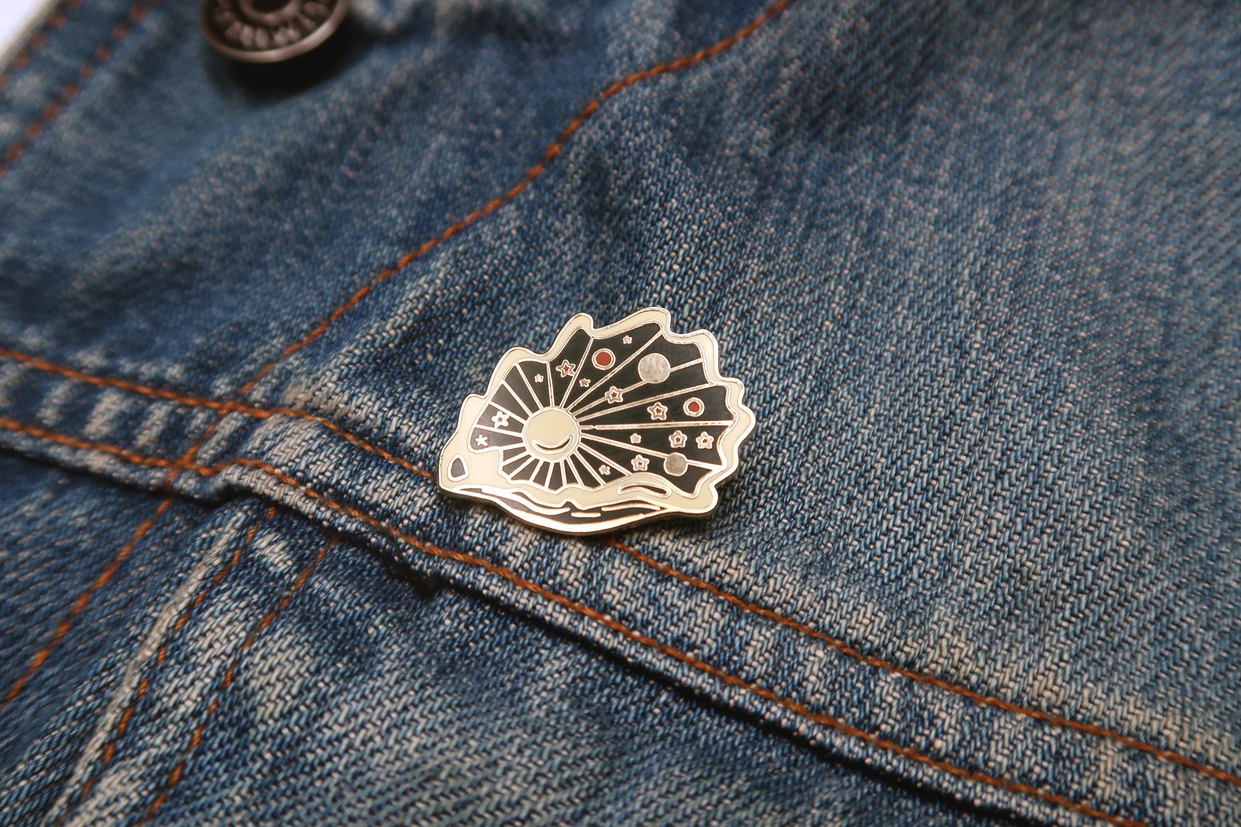 merchLAPEL4.jpg