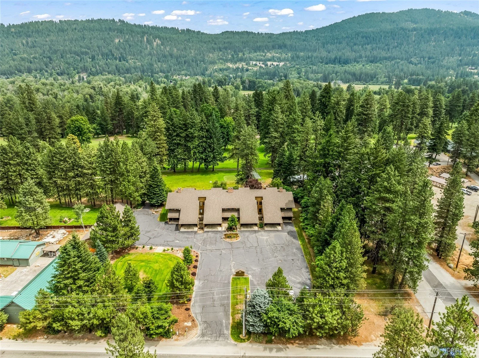 8975 Icicle Rd Unit #F, Leavenworth, WA 98826