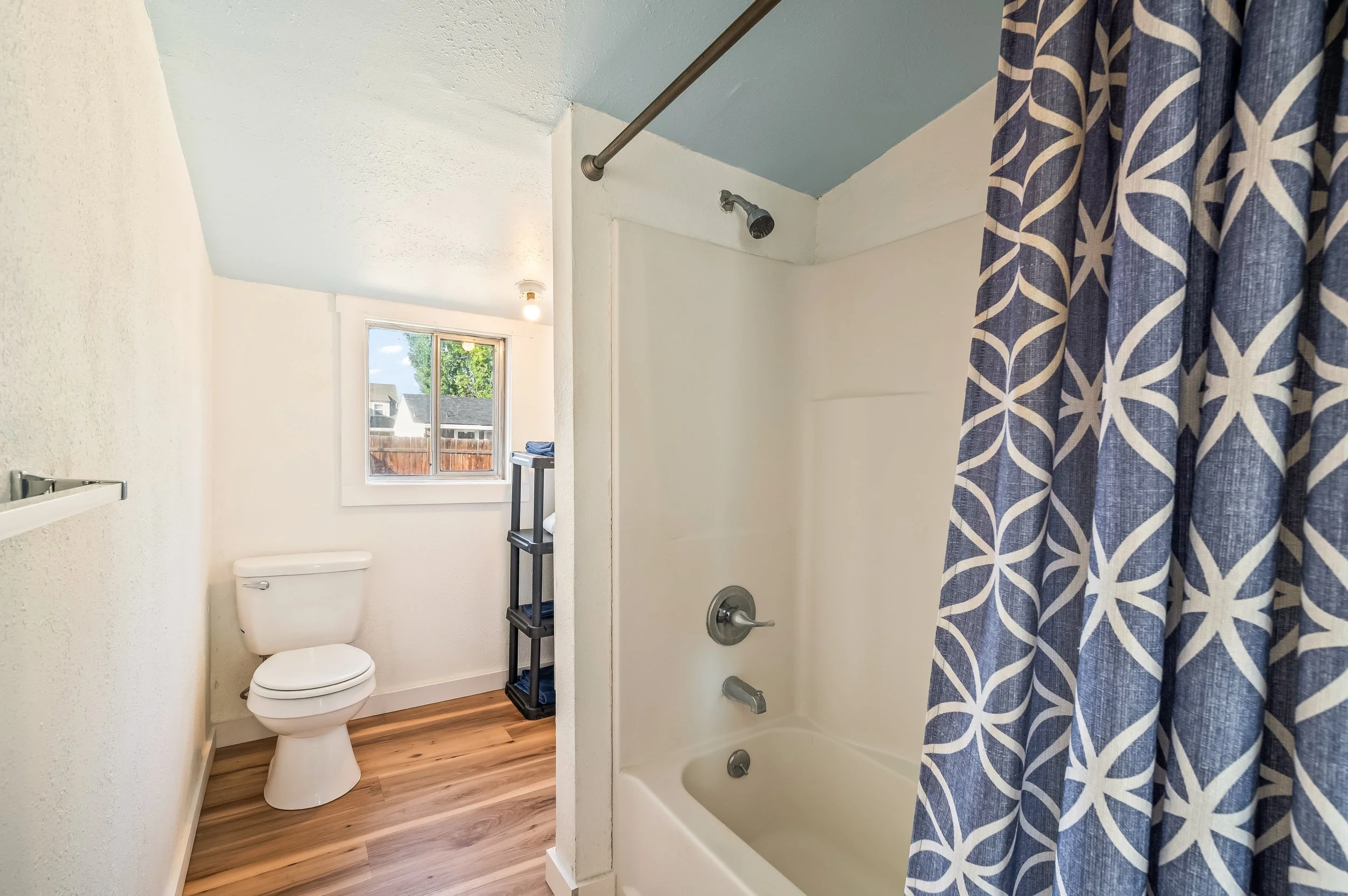 1014_Cherry_St_Wenatchee_Claridge_Media-119.jpg