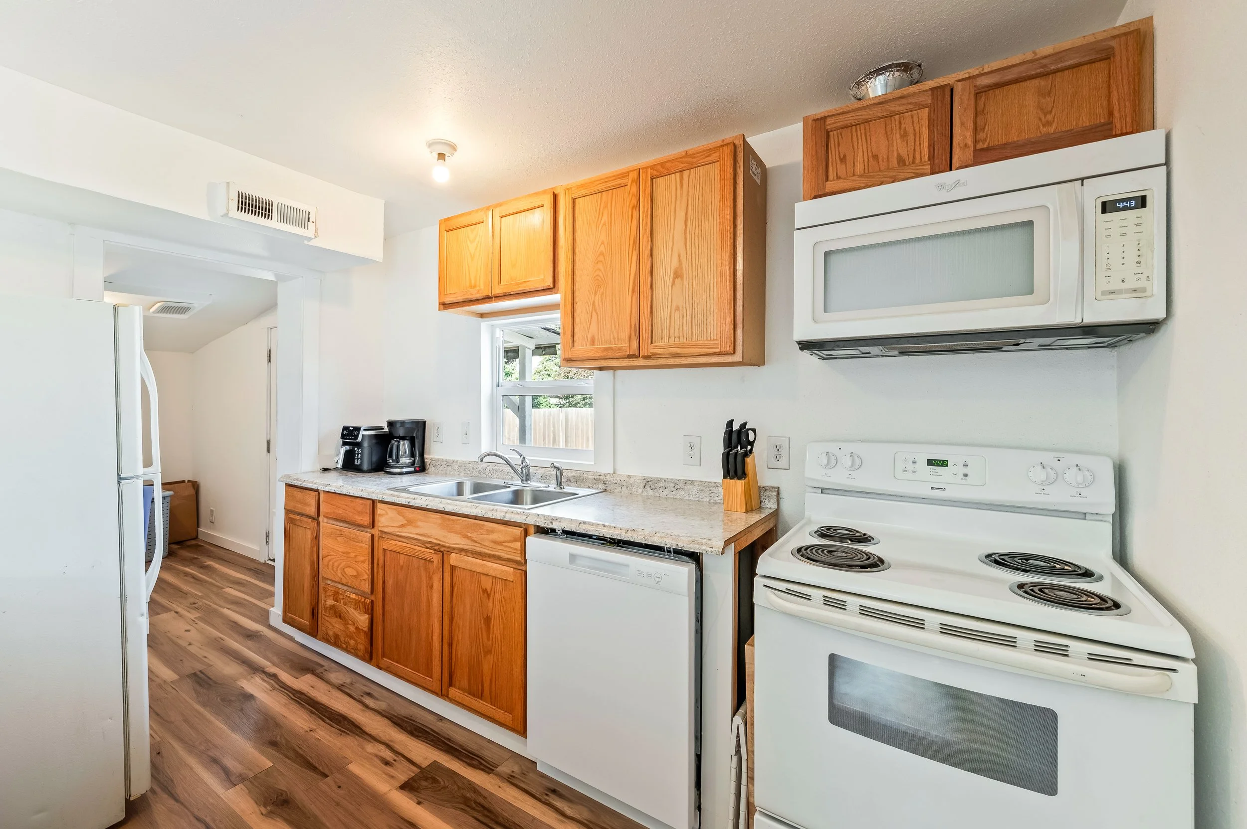 1014_Cherry_St_Wenatchee_Claridge_Media-115.jpg